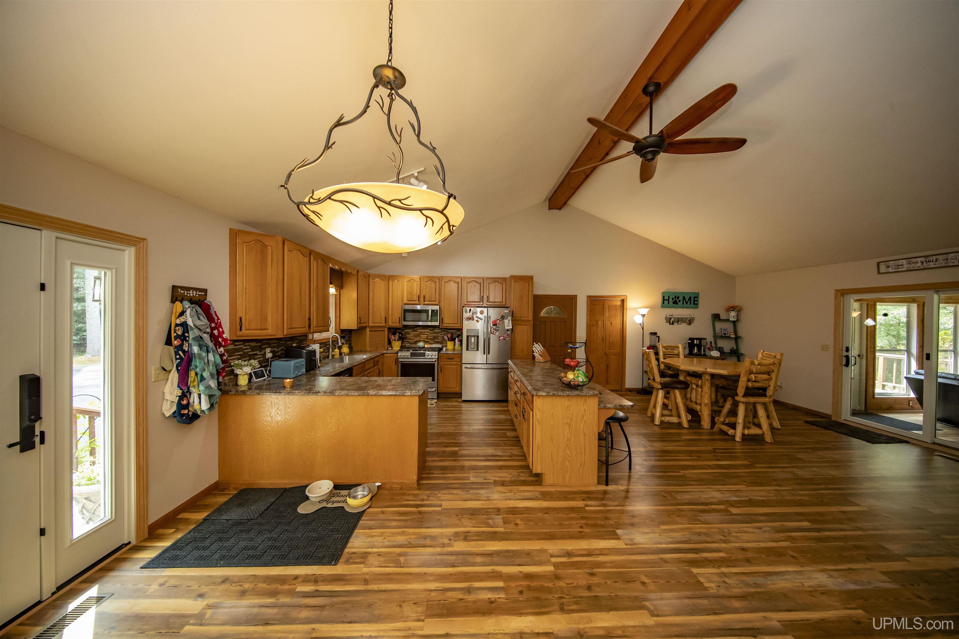 1768 River Bend Trail Property Photo 17