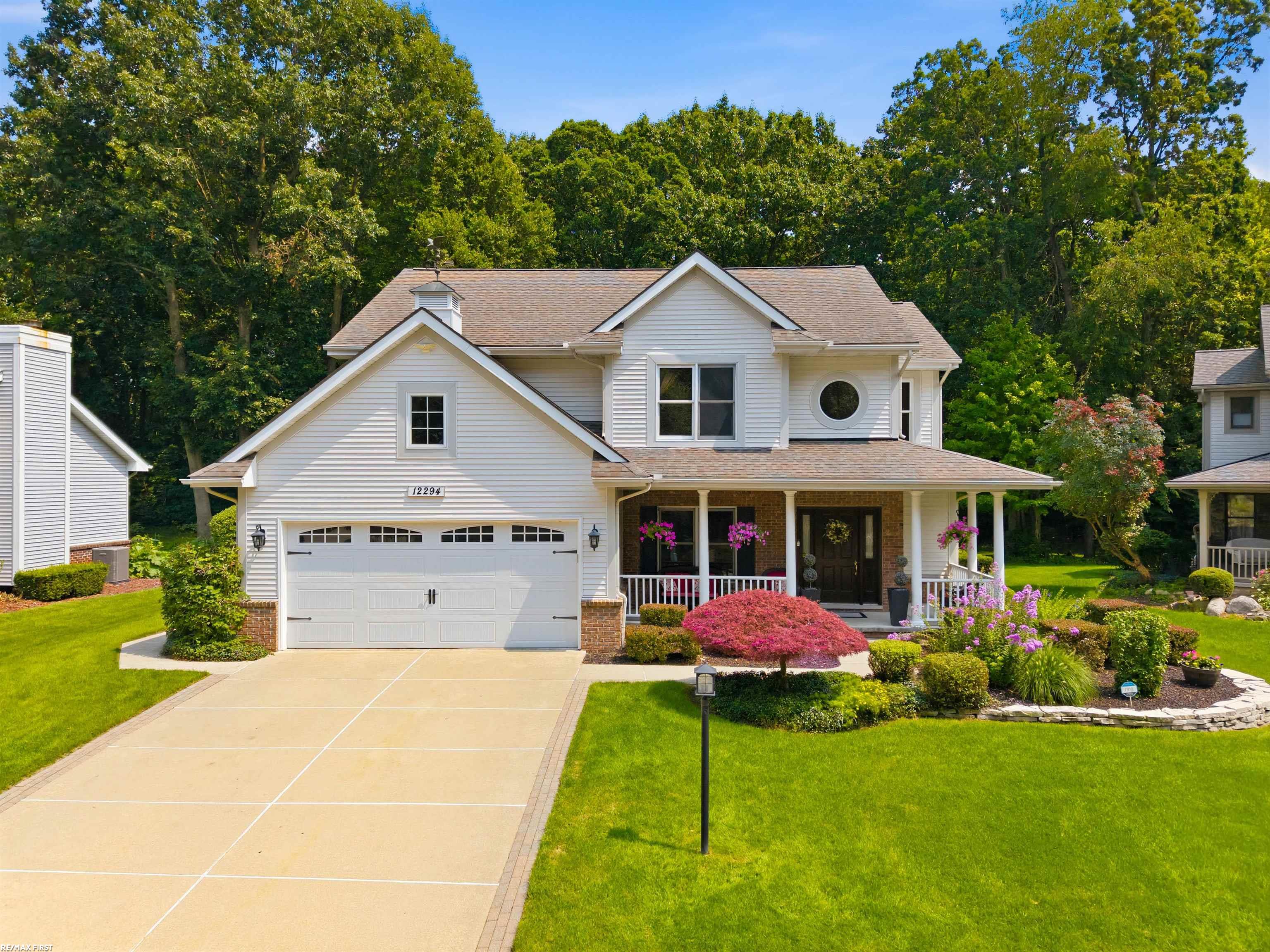 12294 Parkside Circle Property Photo 1