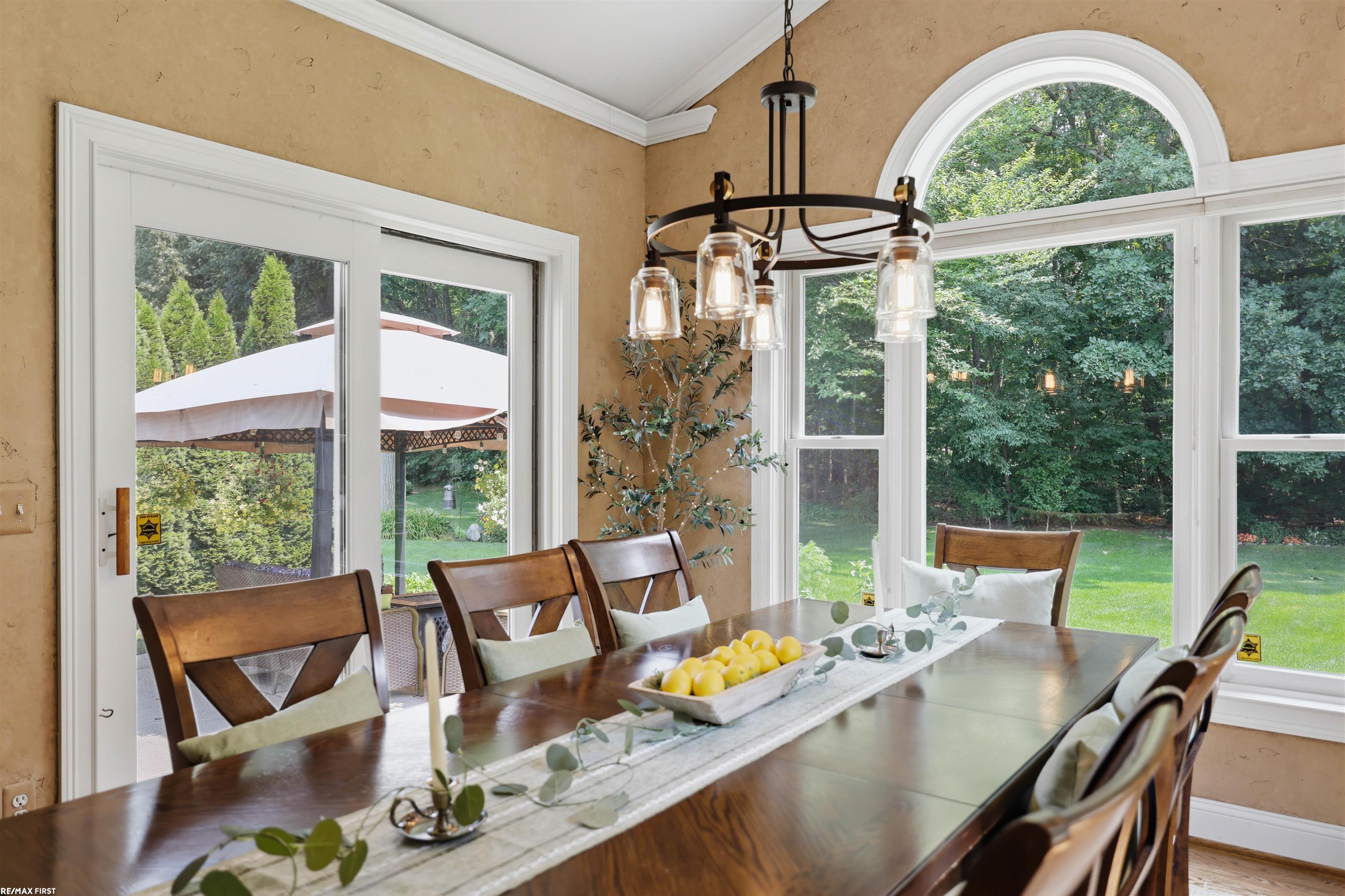 12294 Parkside Circle Property Photo 15