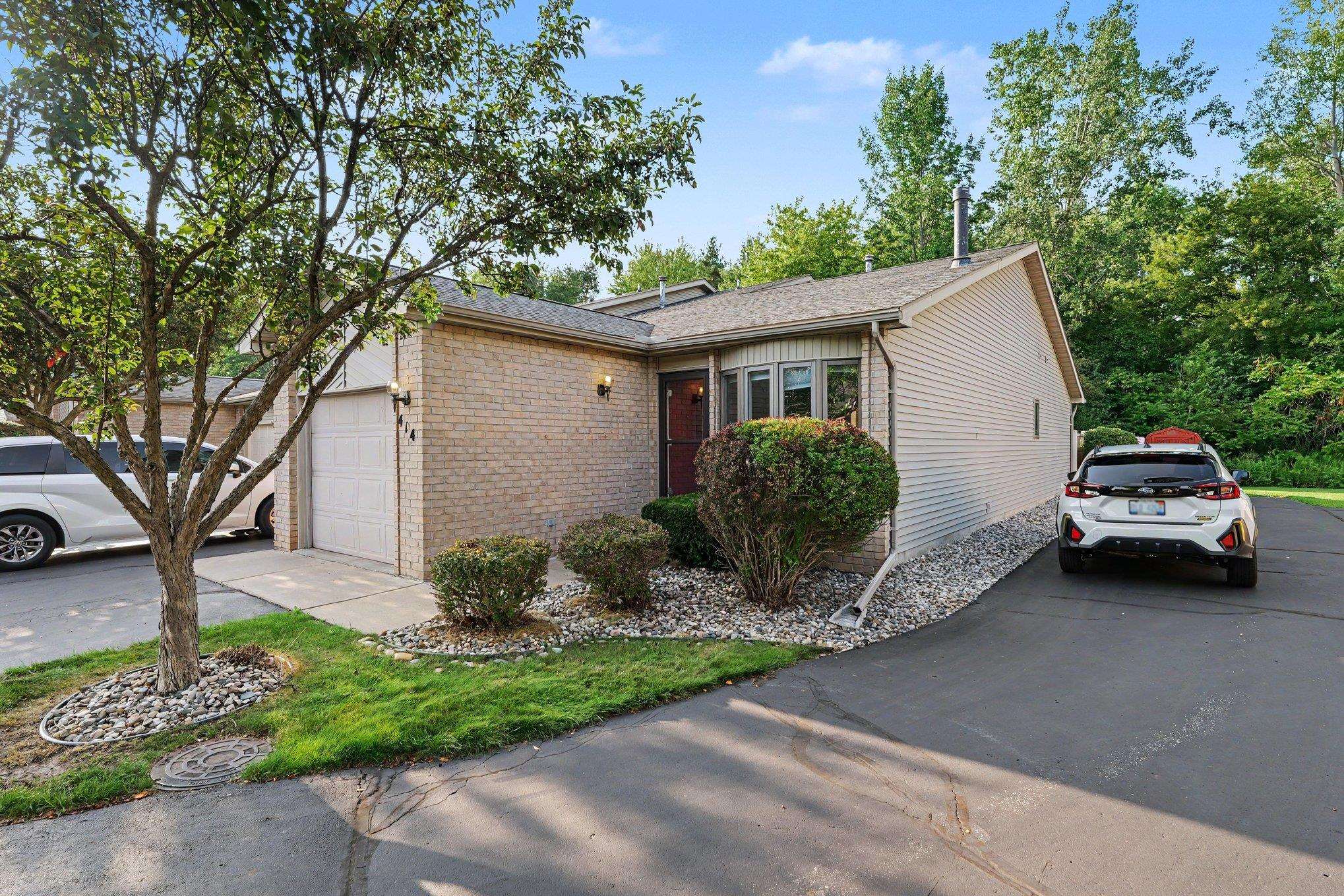 414 Morningside Drive Property Photo 2