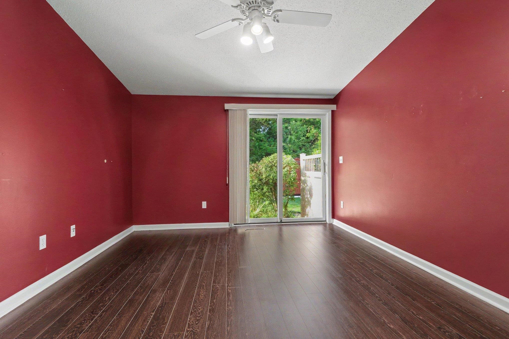 414 Morningside Drive Property Photo 8