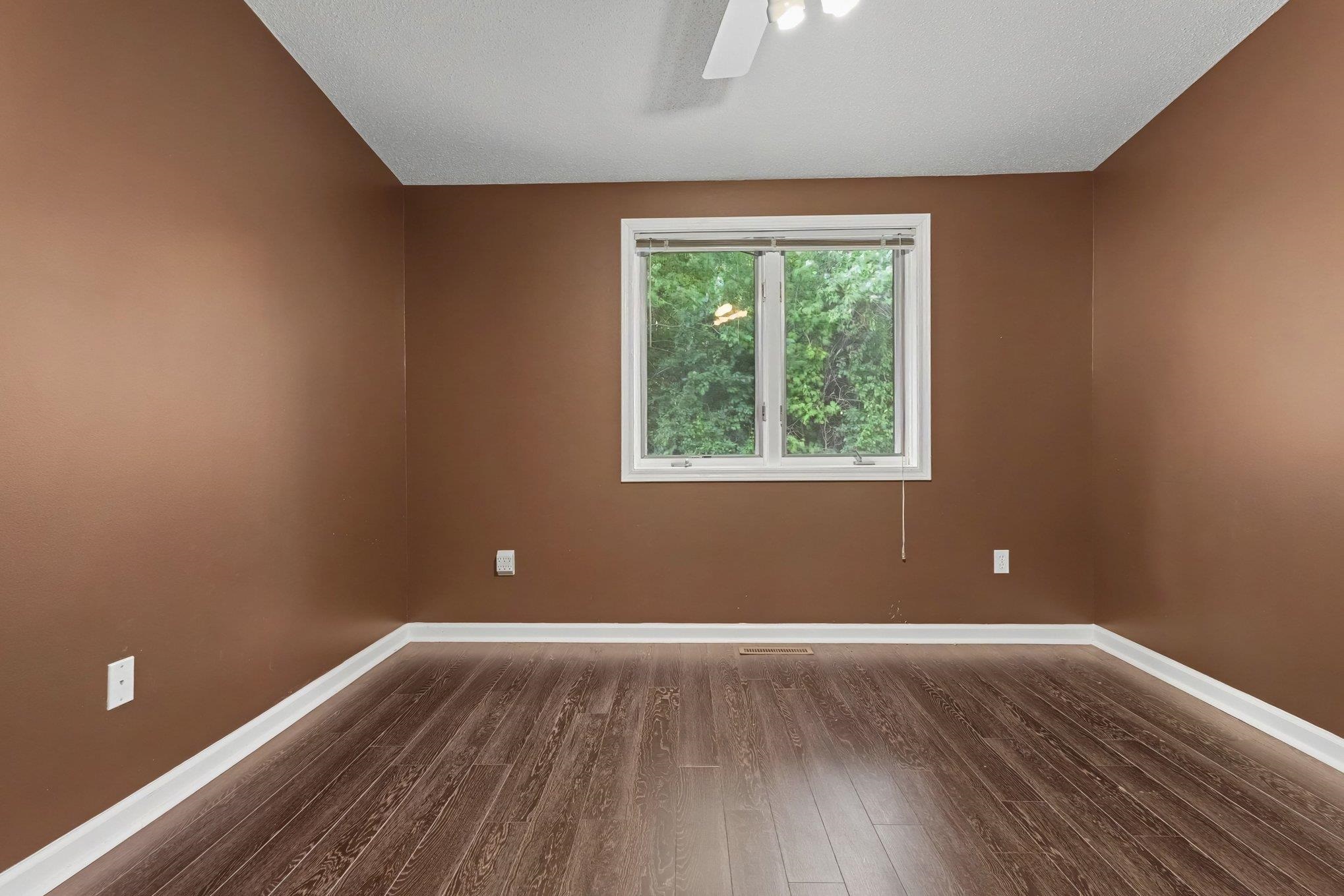 414 Morningside Drive Property Photo 10
