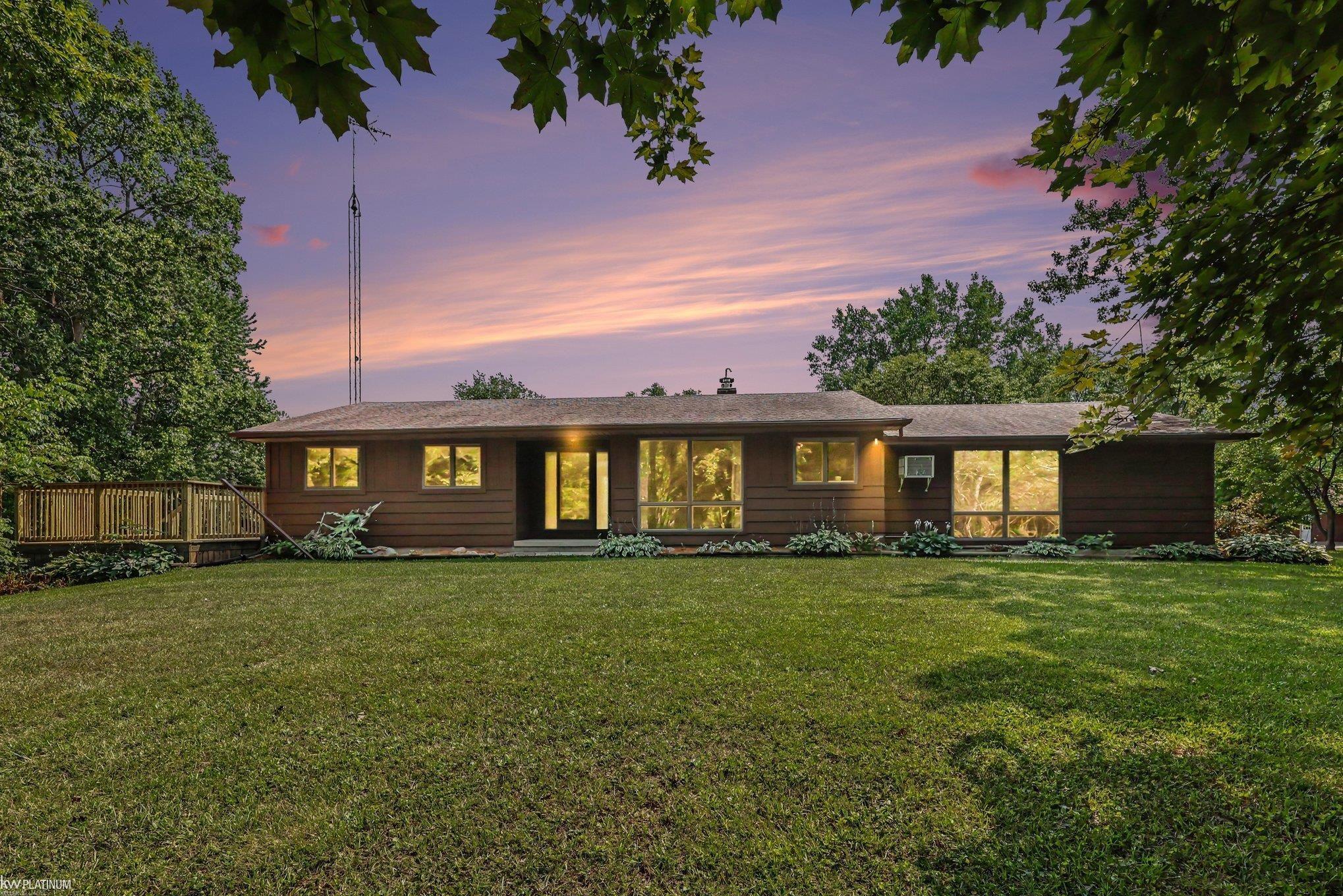 7800 Hemlock Drive Property Photo 3