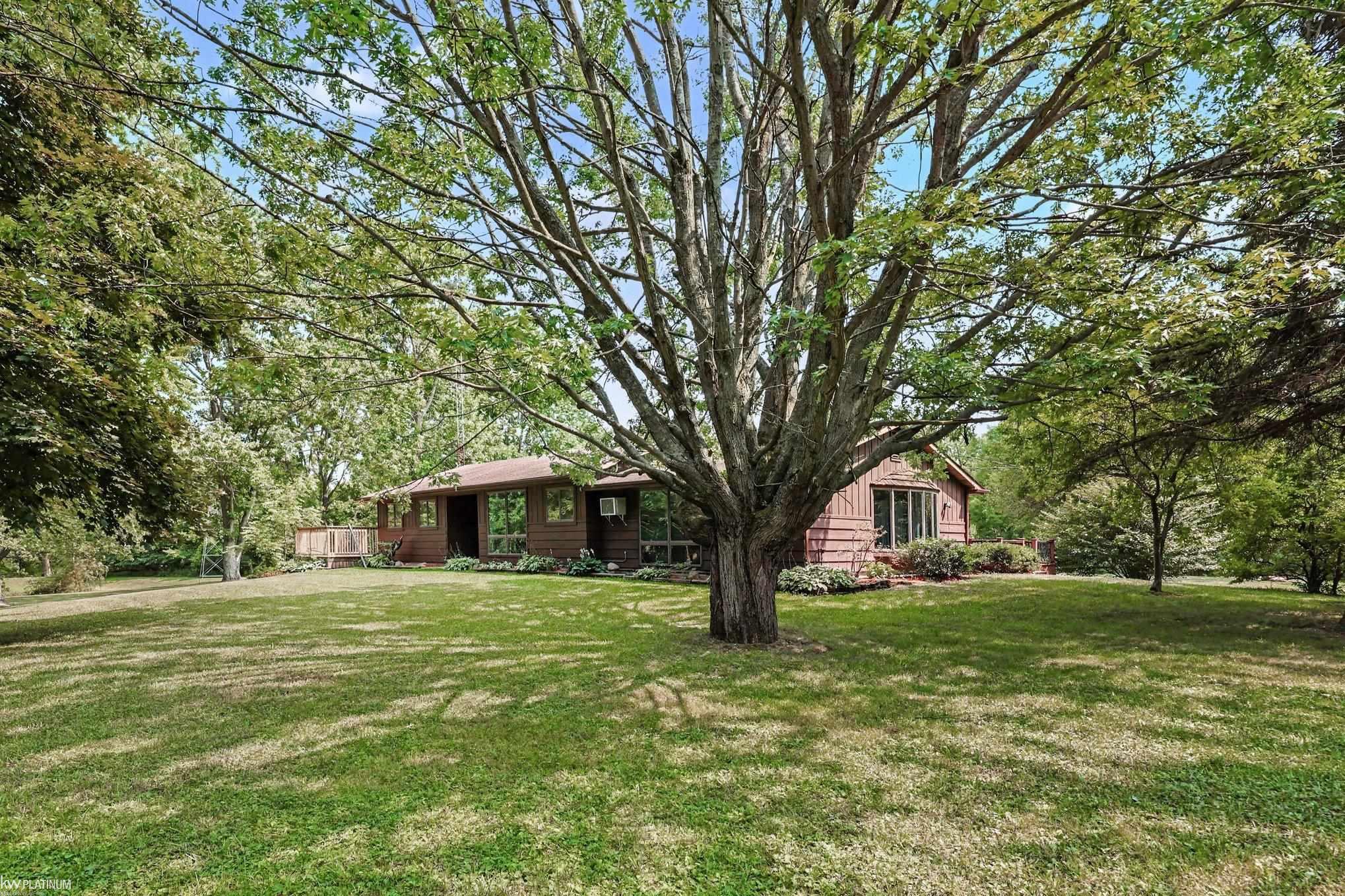7800 Hemlock Drive Property Photo 7