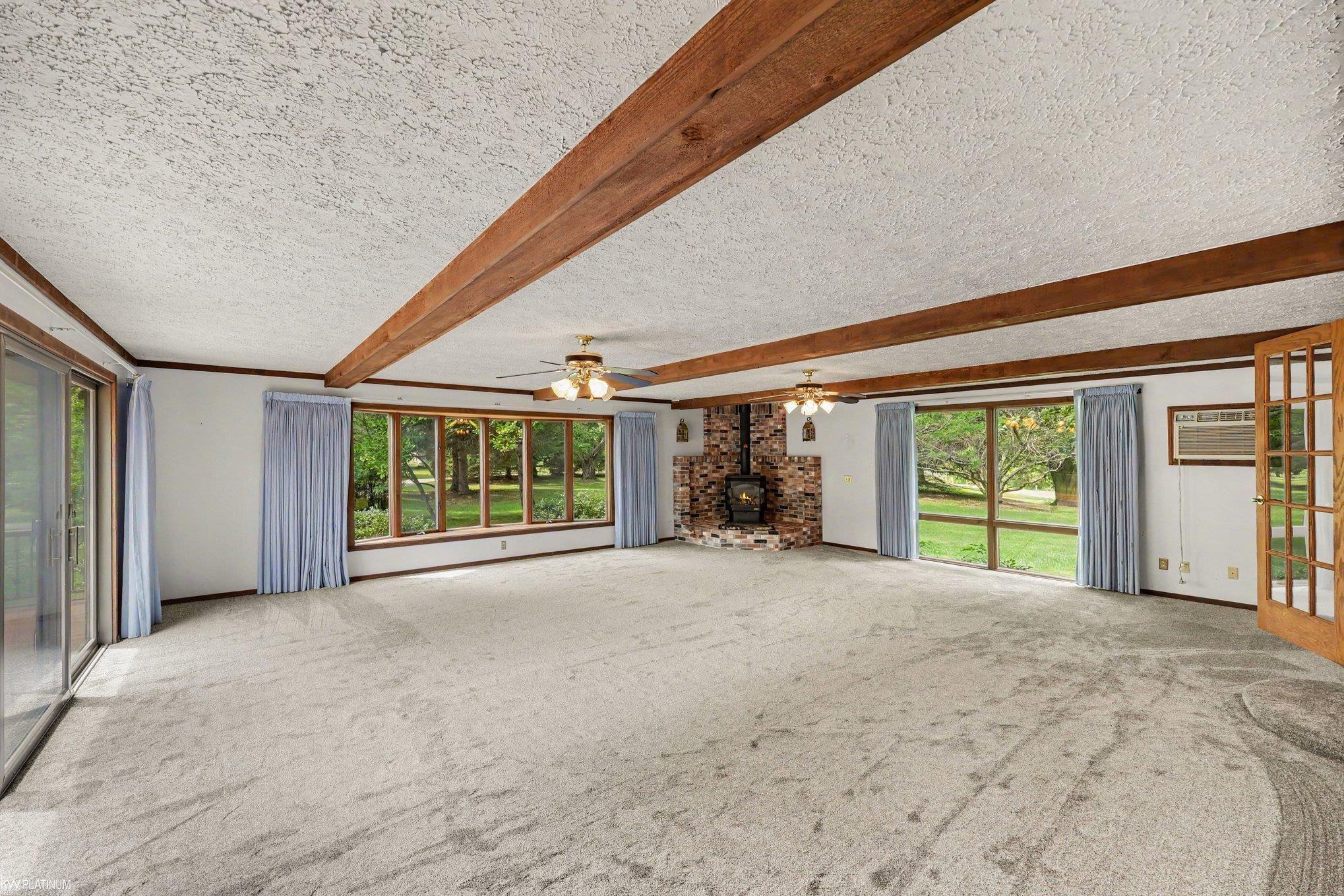 7800 Hemlock Drive Property Photo 11
