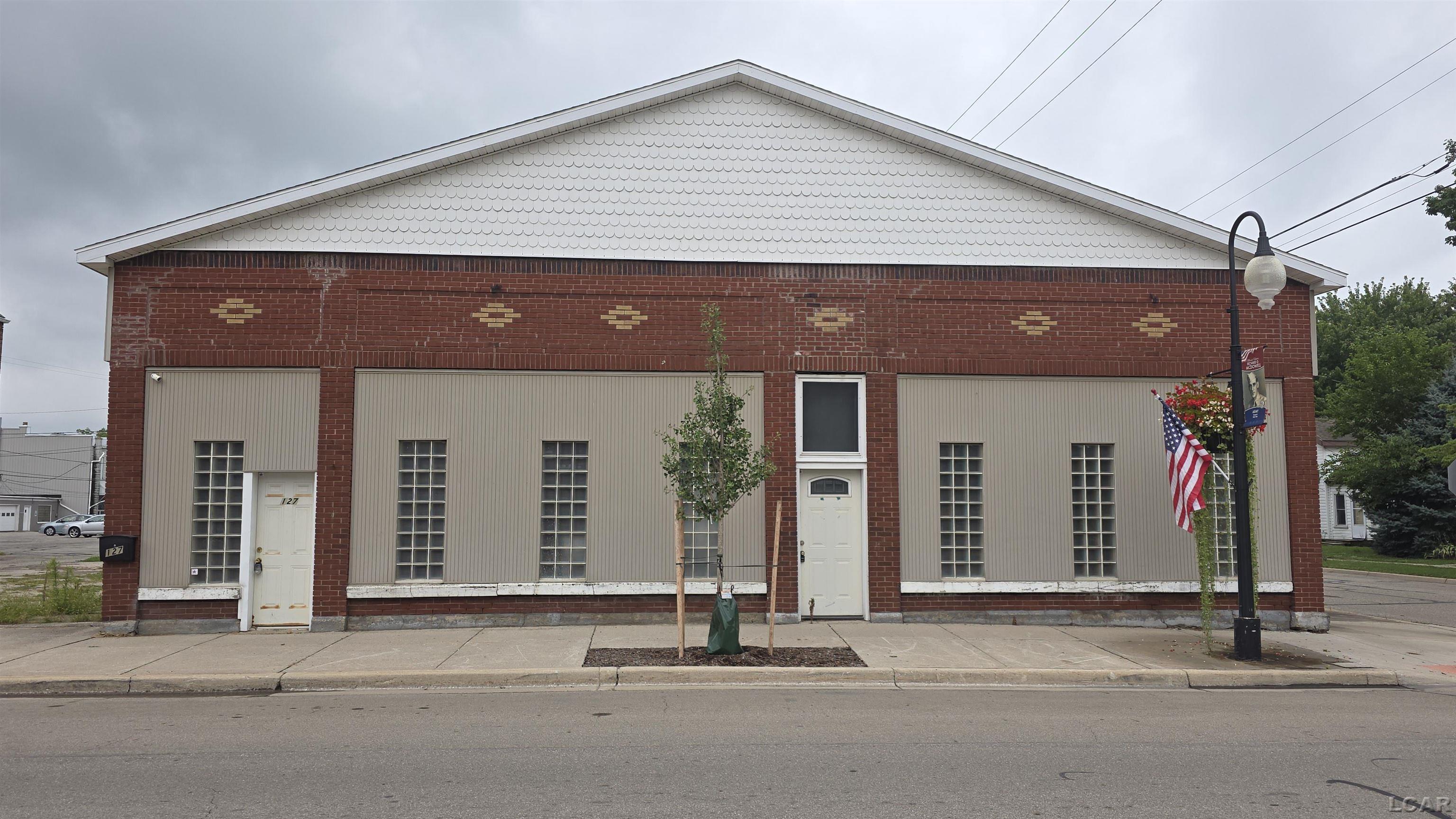127 North Street Property Photo 1