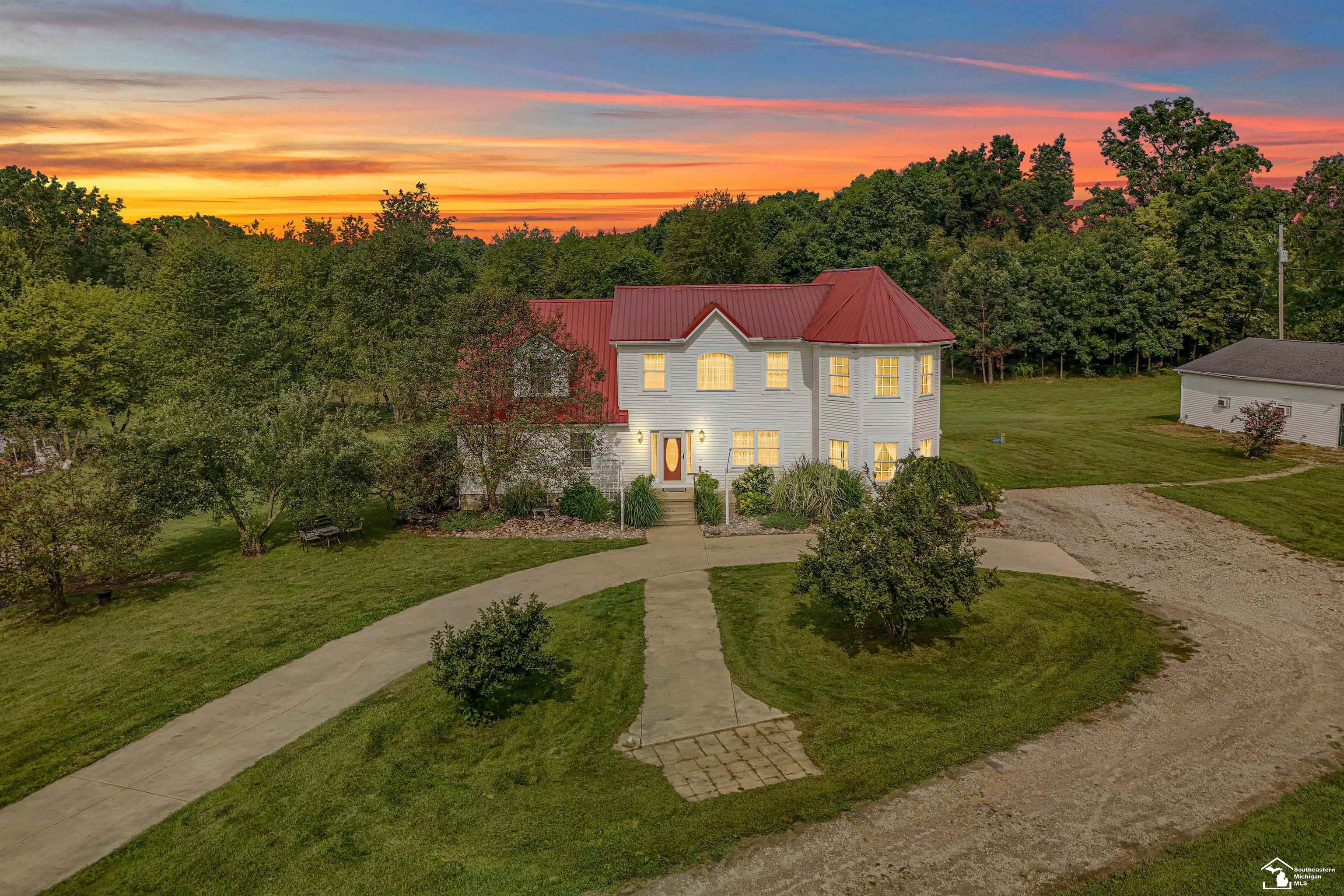 4450 Bent Oak Highway Property Photo 1