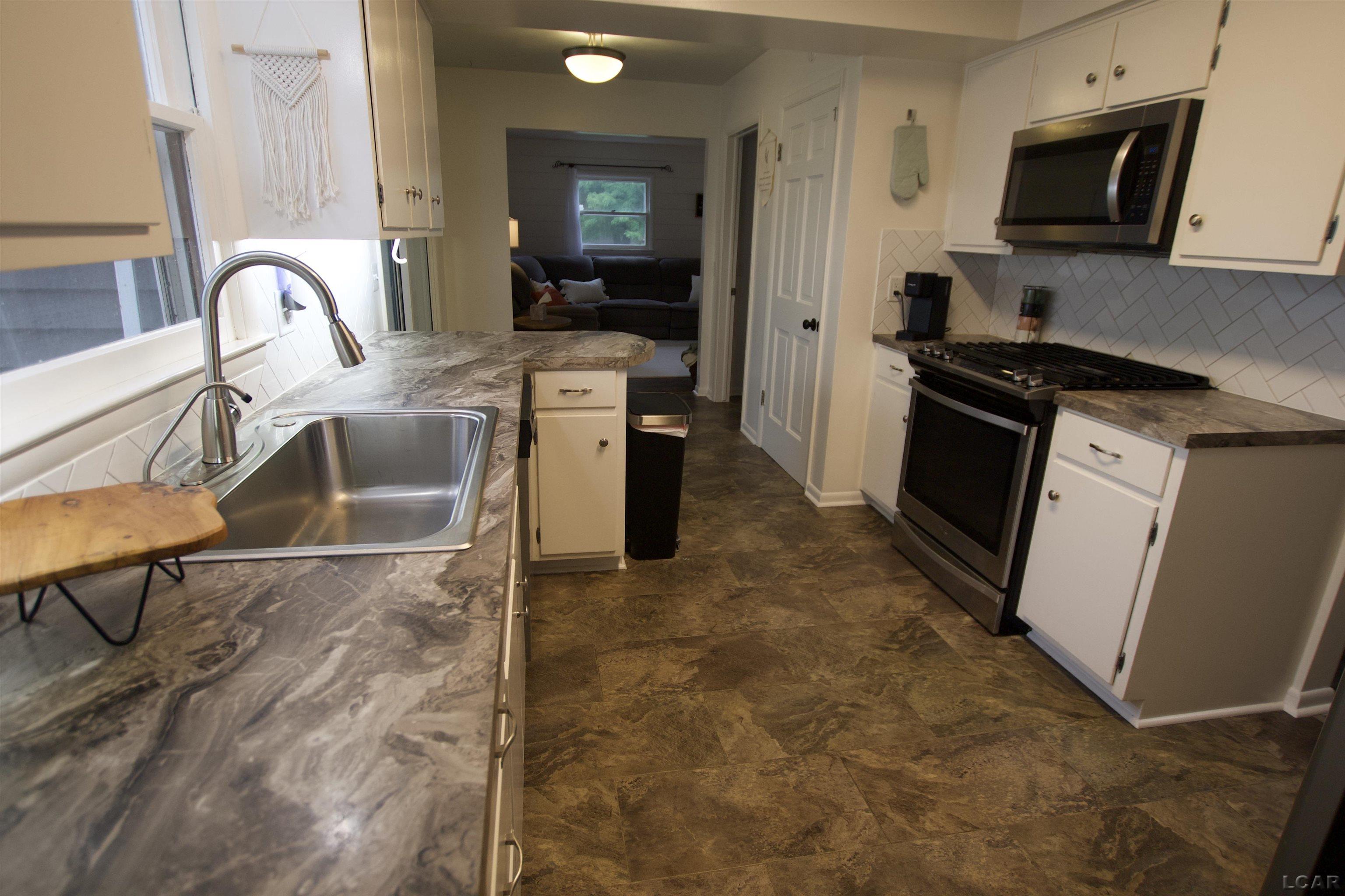 2652 Spielman Road Road Property Photo 12