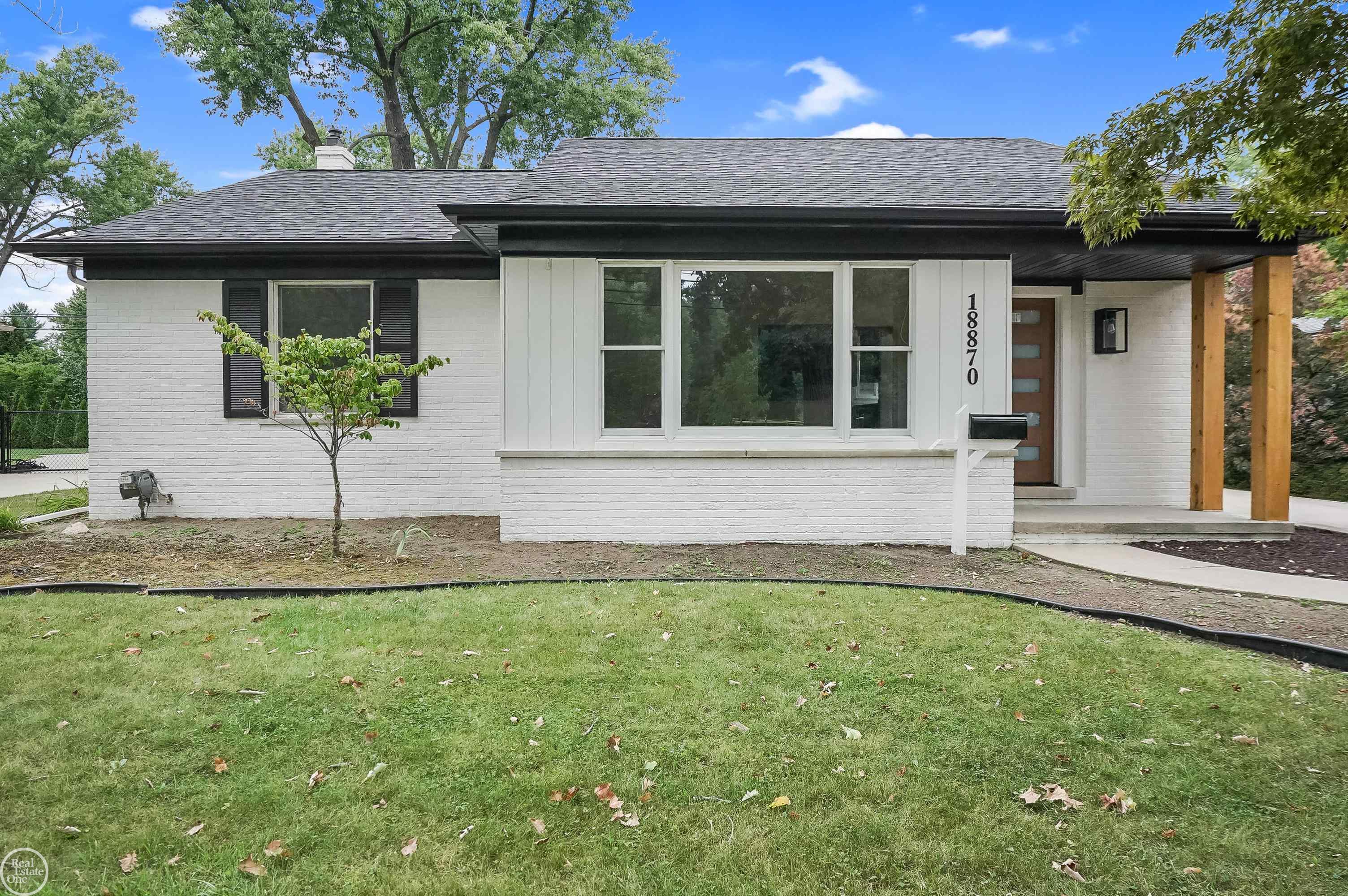 18870 Beverly Road Property Photo 1