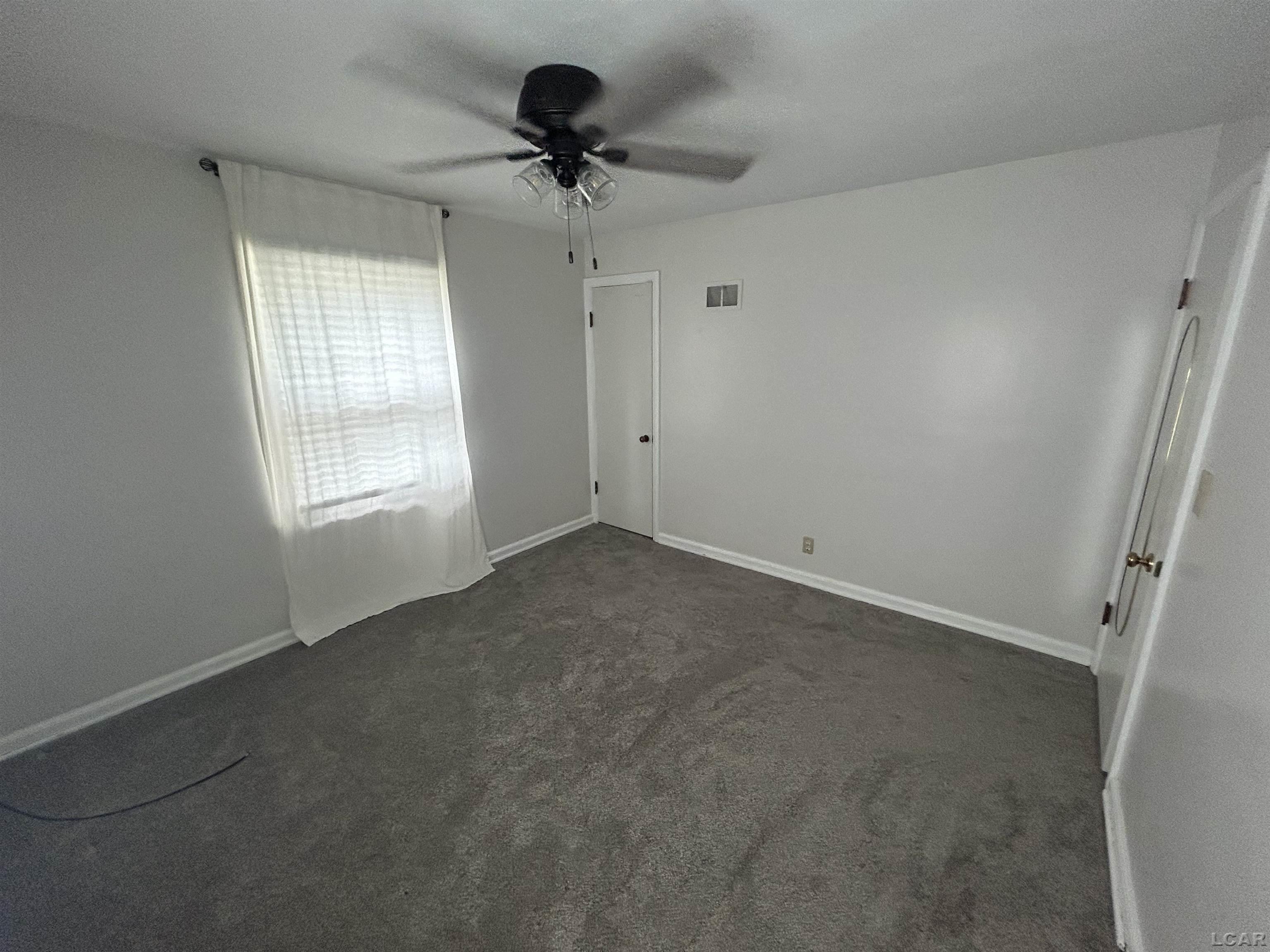 1229 University Avenue Property Photo 14