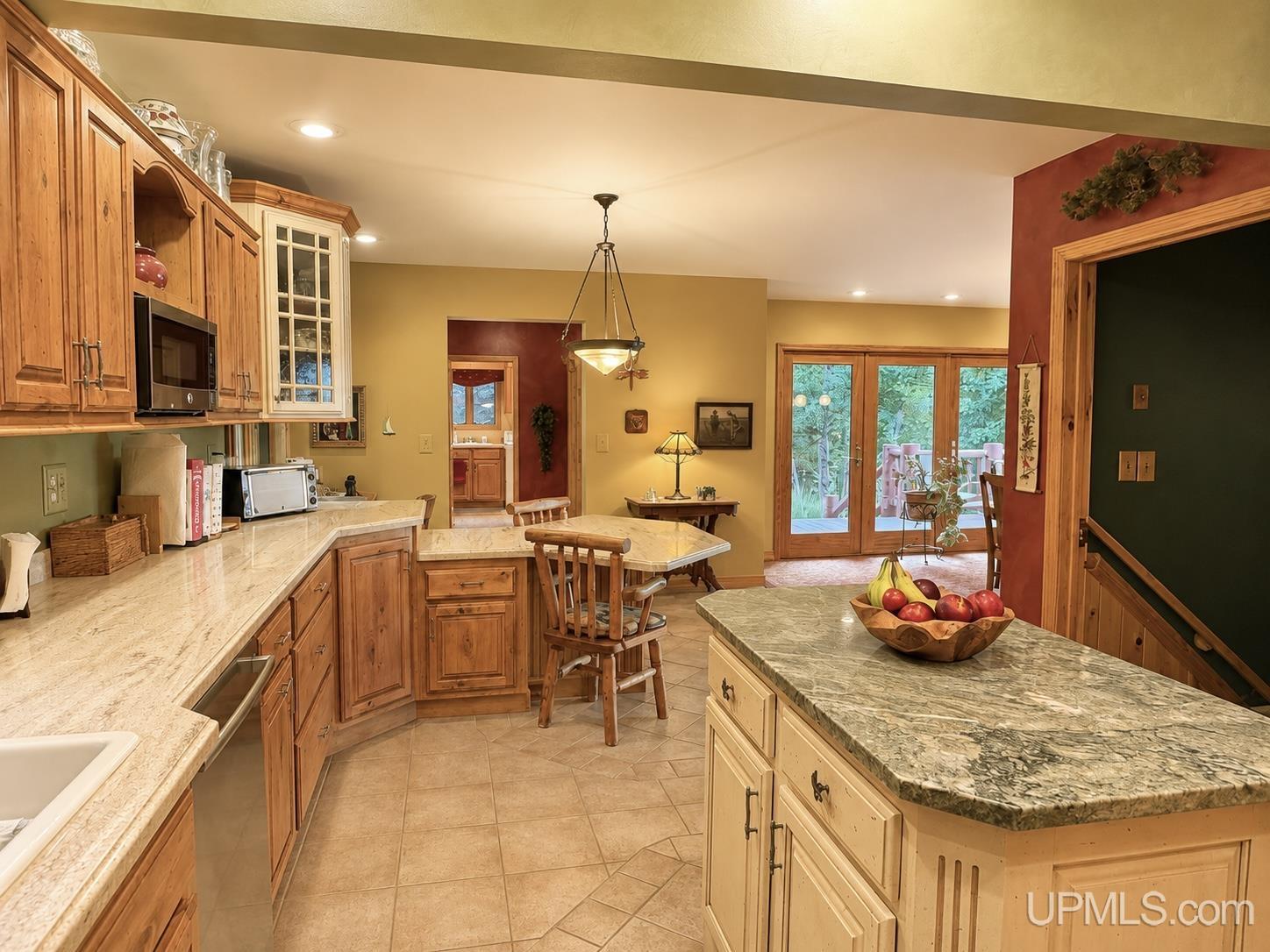 615 Holli Blue Road Property Photo 11