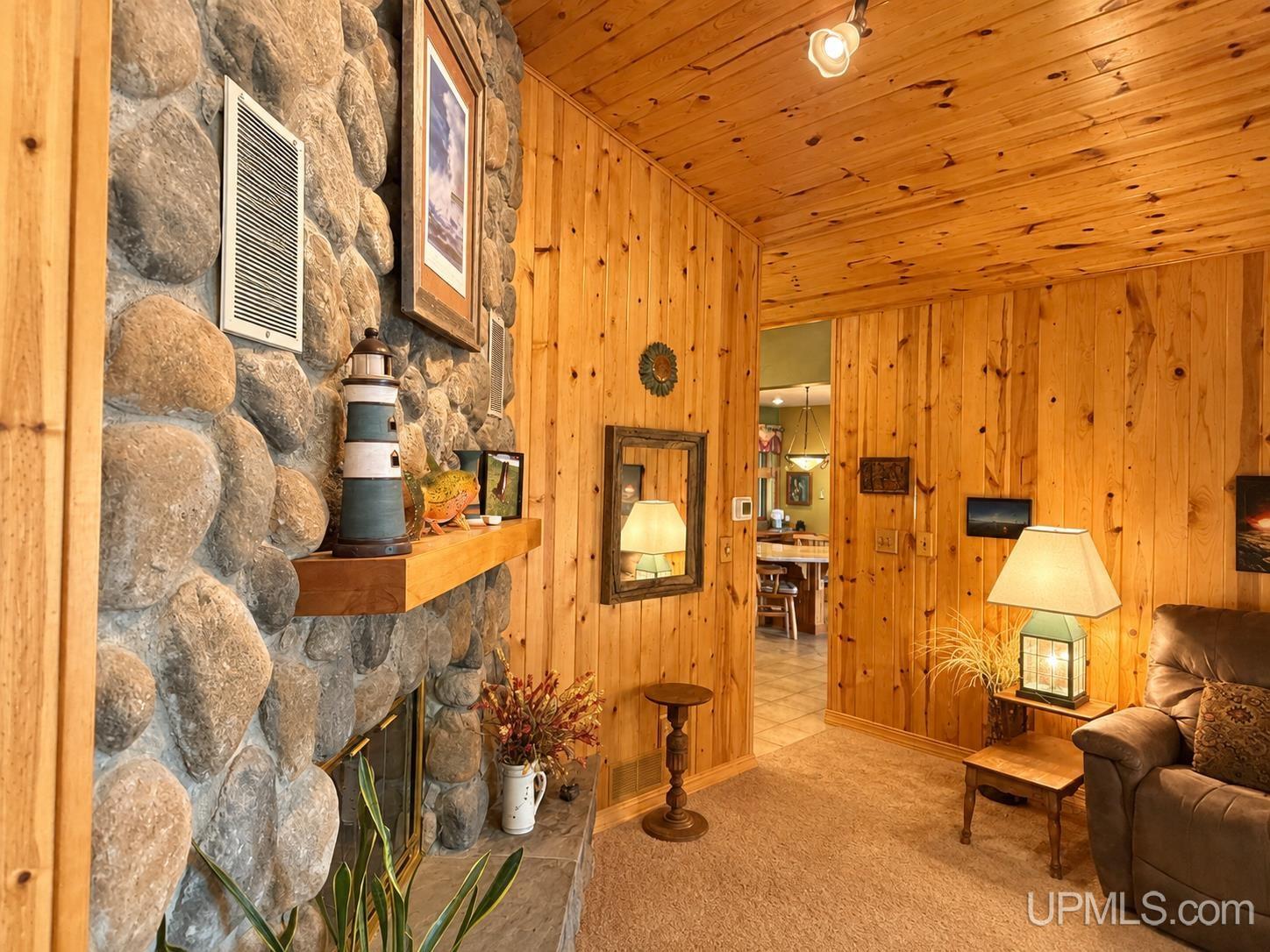 615 Holli Blue Road Property Photo 20