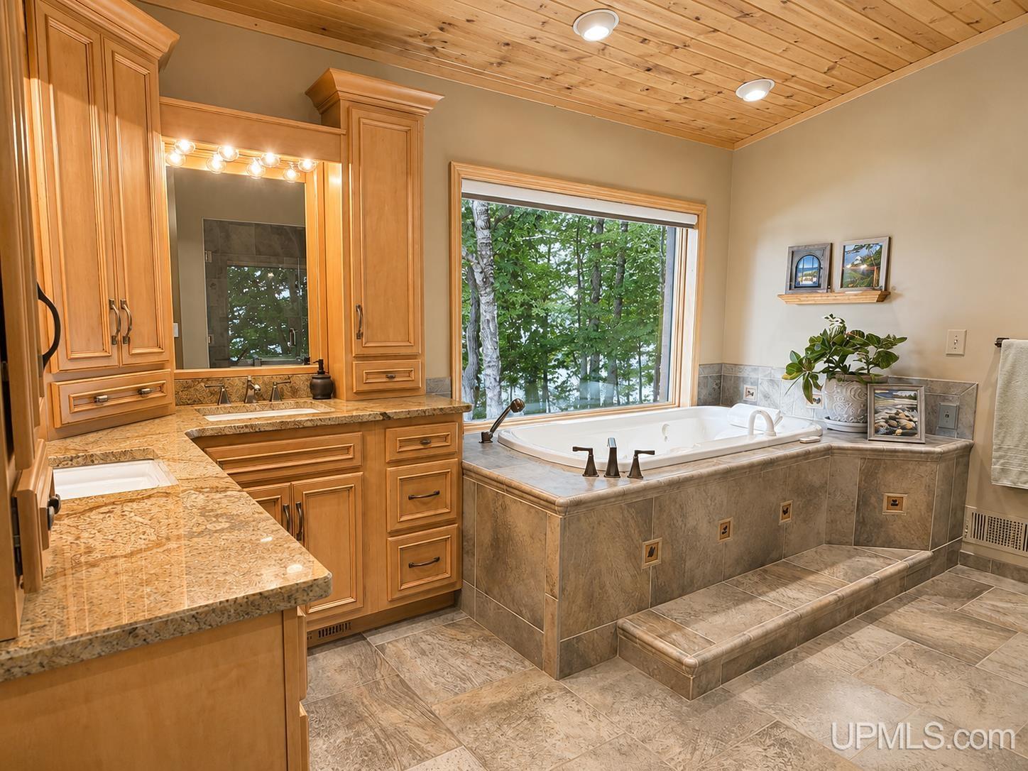 615 Holli Blue Road Property Photo 25