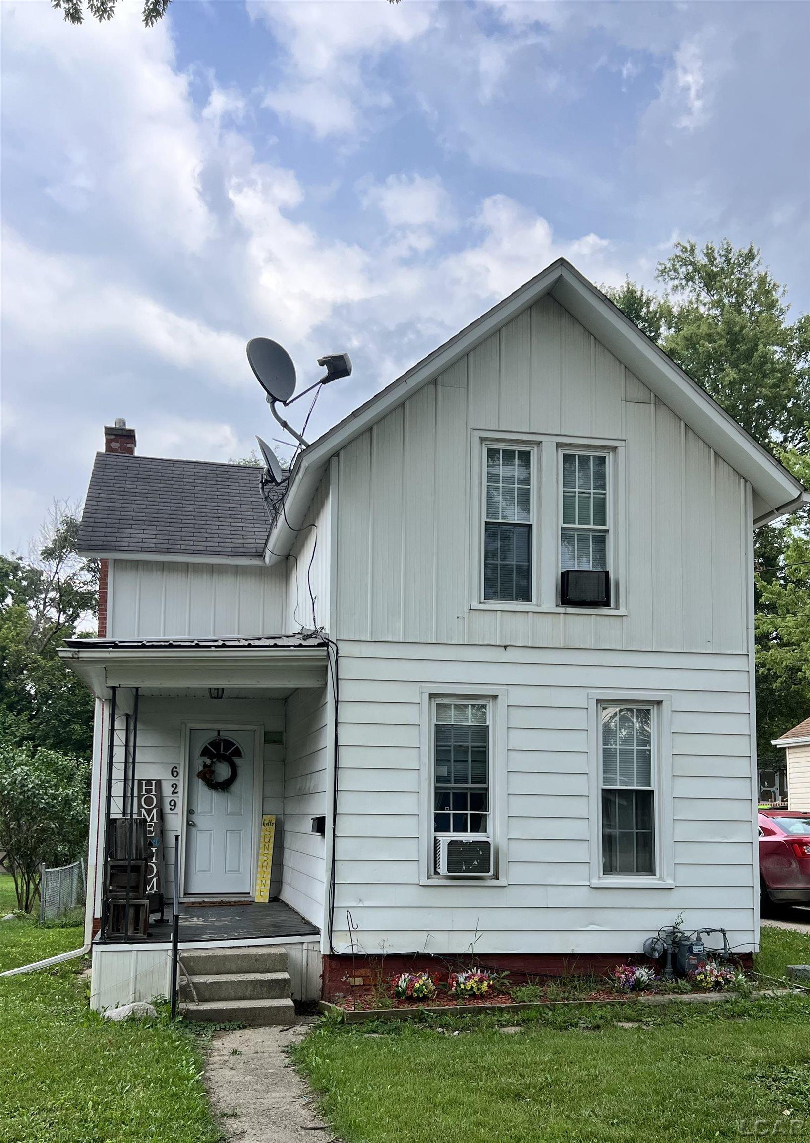 629 S Winter Street Property Photo 1