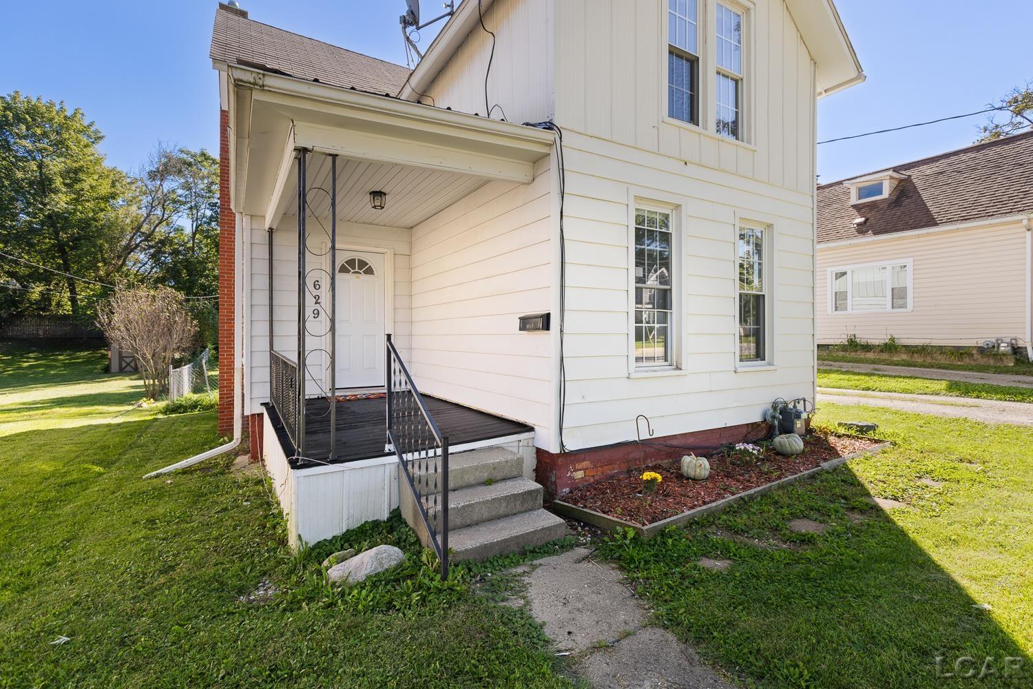 629 S Winter Street Property Photo 1