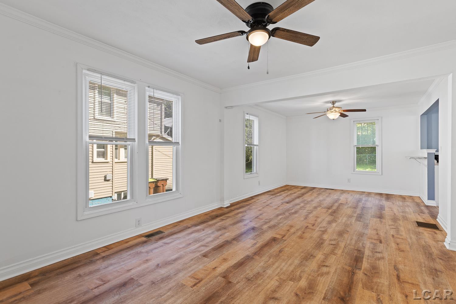 629 S Winter Street Property Photo 3