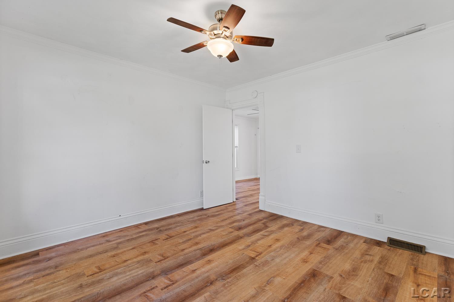 629 S Winter Street Property Photo 17