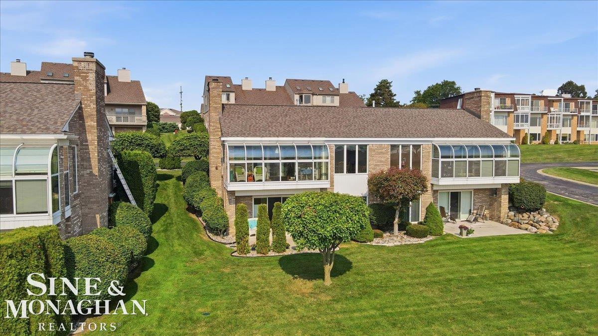 1935 River Unit 21 Road Property Photo 1