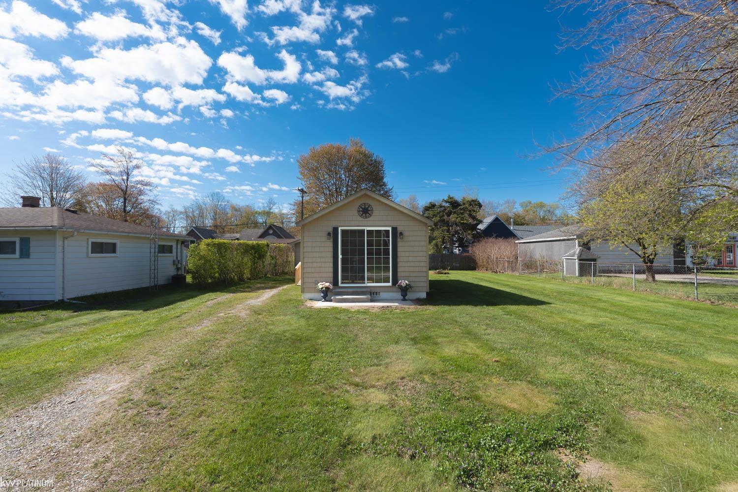 7340 Willow Court Property Photo 1