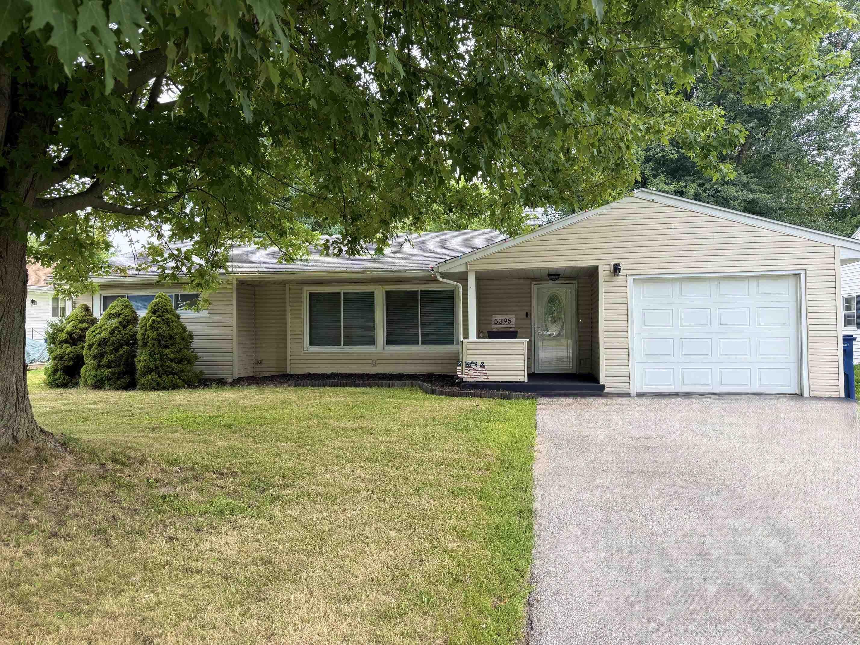 5395 Weiss Street Property Photo 1