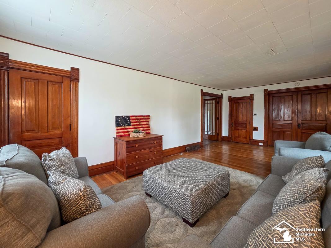 119 Redman Road Property Photo 6