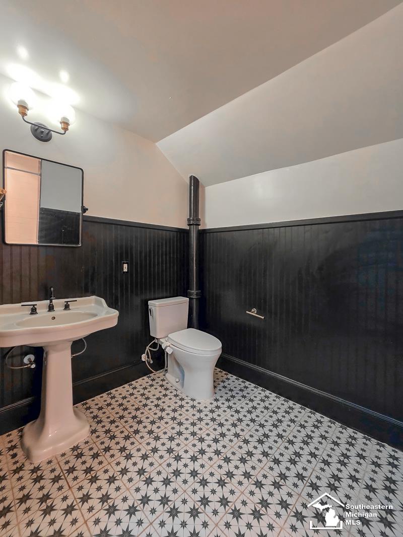 119 Redman Road Property Photo 23