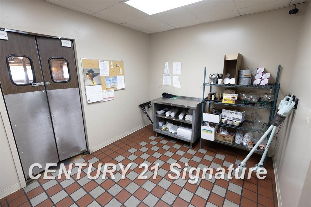12201 Albee Road Property Photo 31