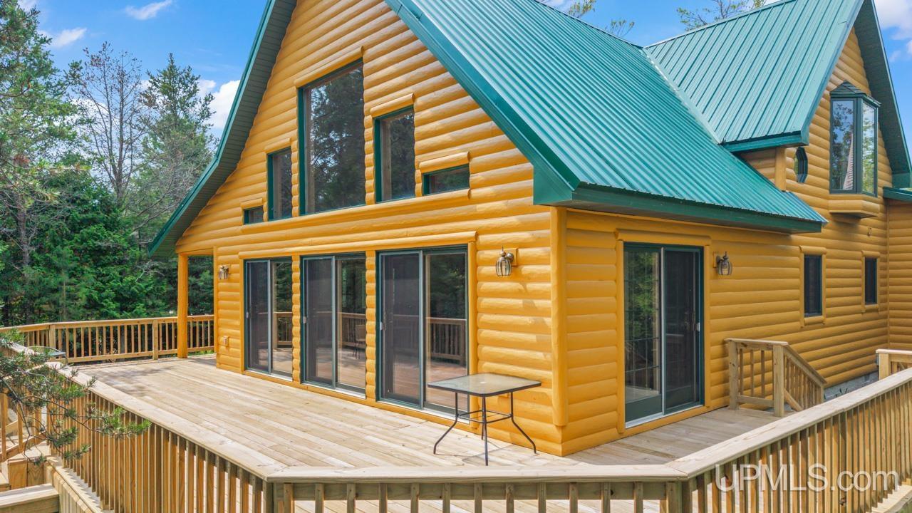 478s Harbor Lights Trail Property Photo 1