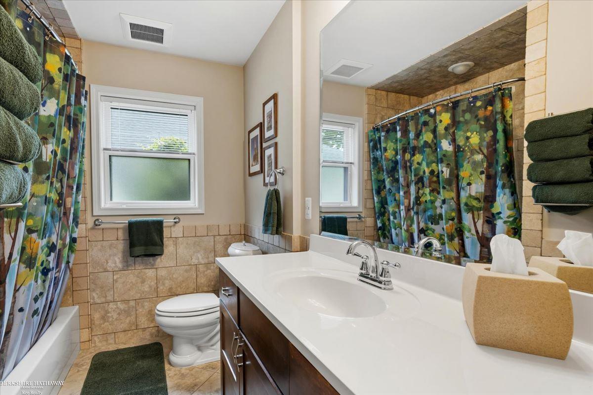 841 Washington Road Property Photo 28