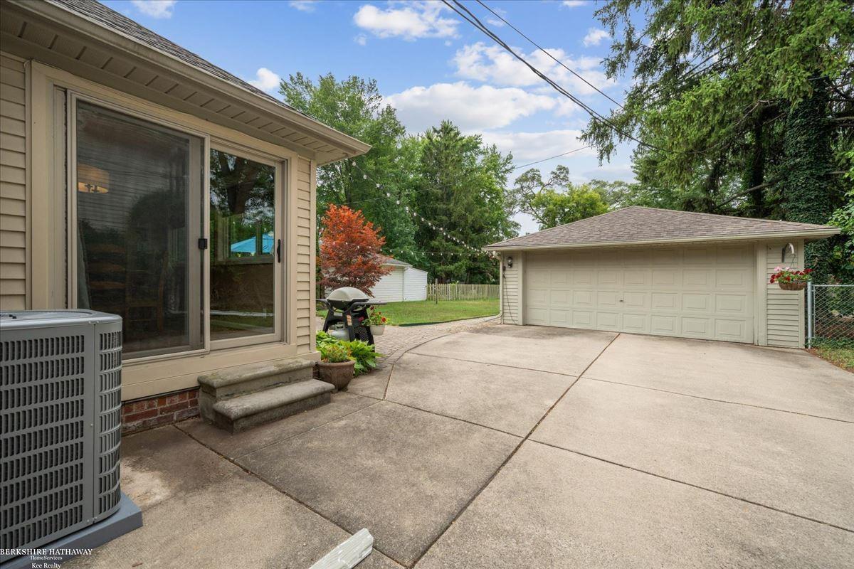841 Washington Road Property Photo 38