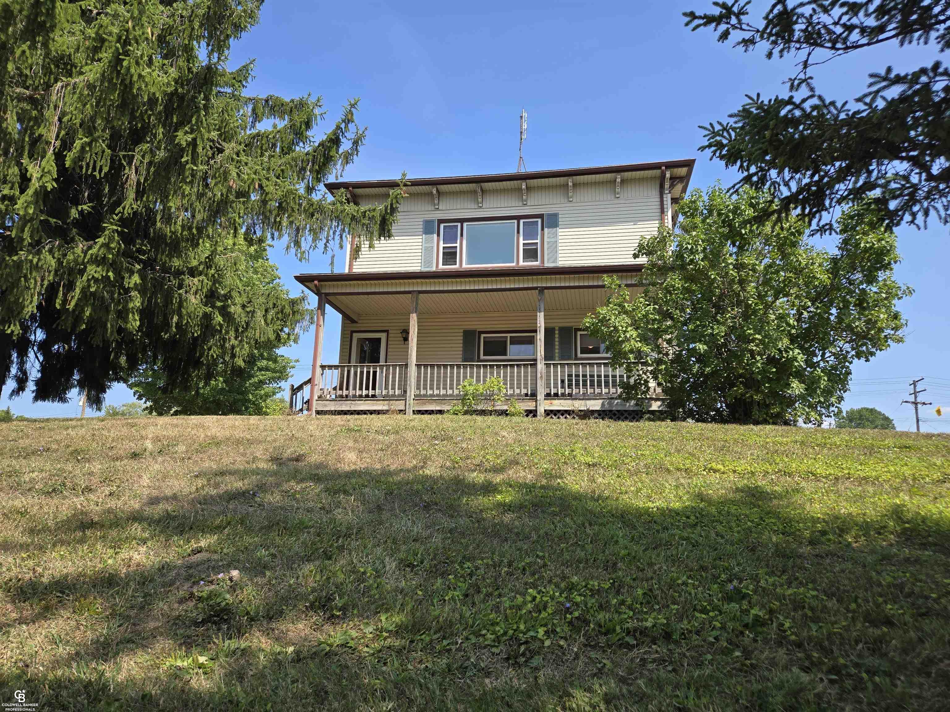 8260 Brockway Road Property Photo 1