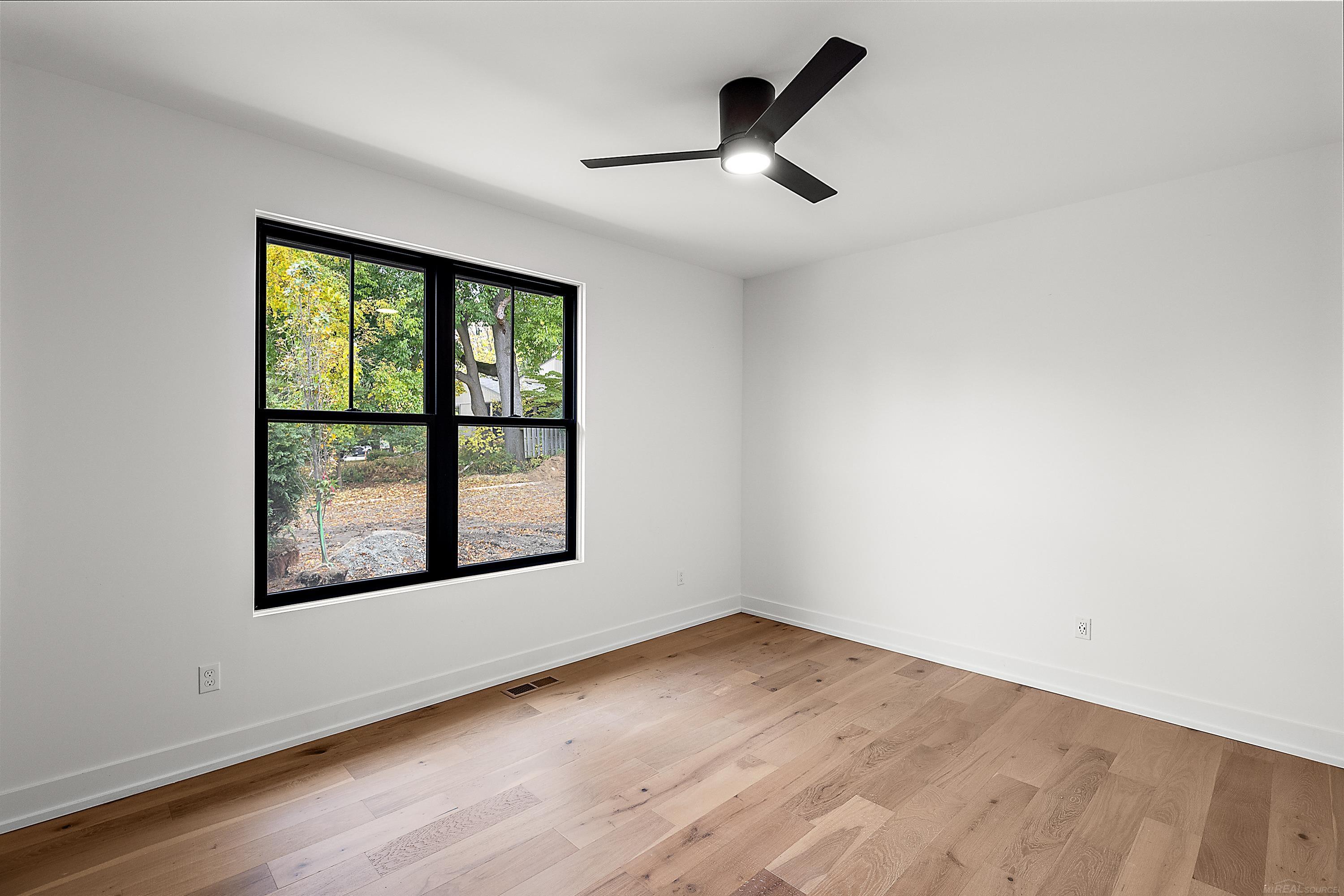 42451 Magnolia Drive Property Photo 24