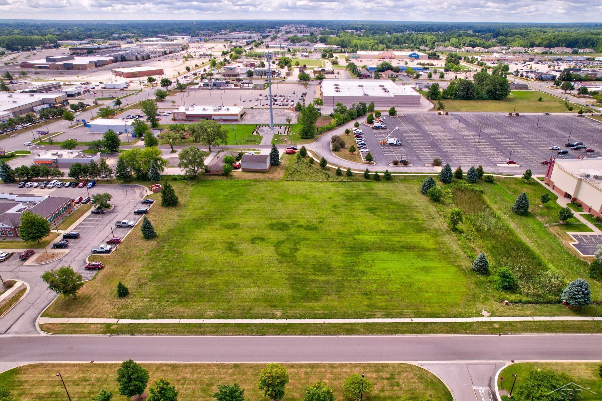 Bueker Drive Property Photo 1
