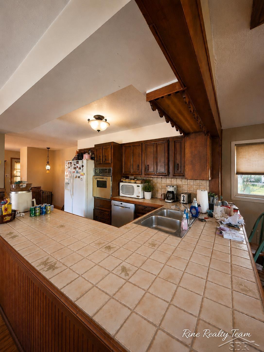 21991 Huron River Drive Property Photo 26