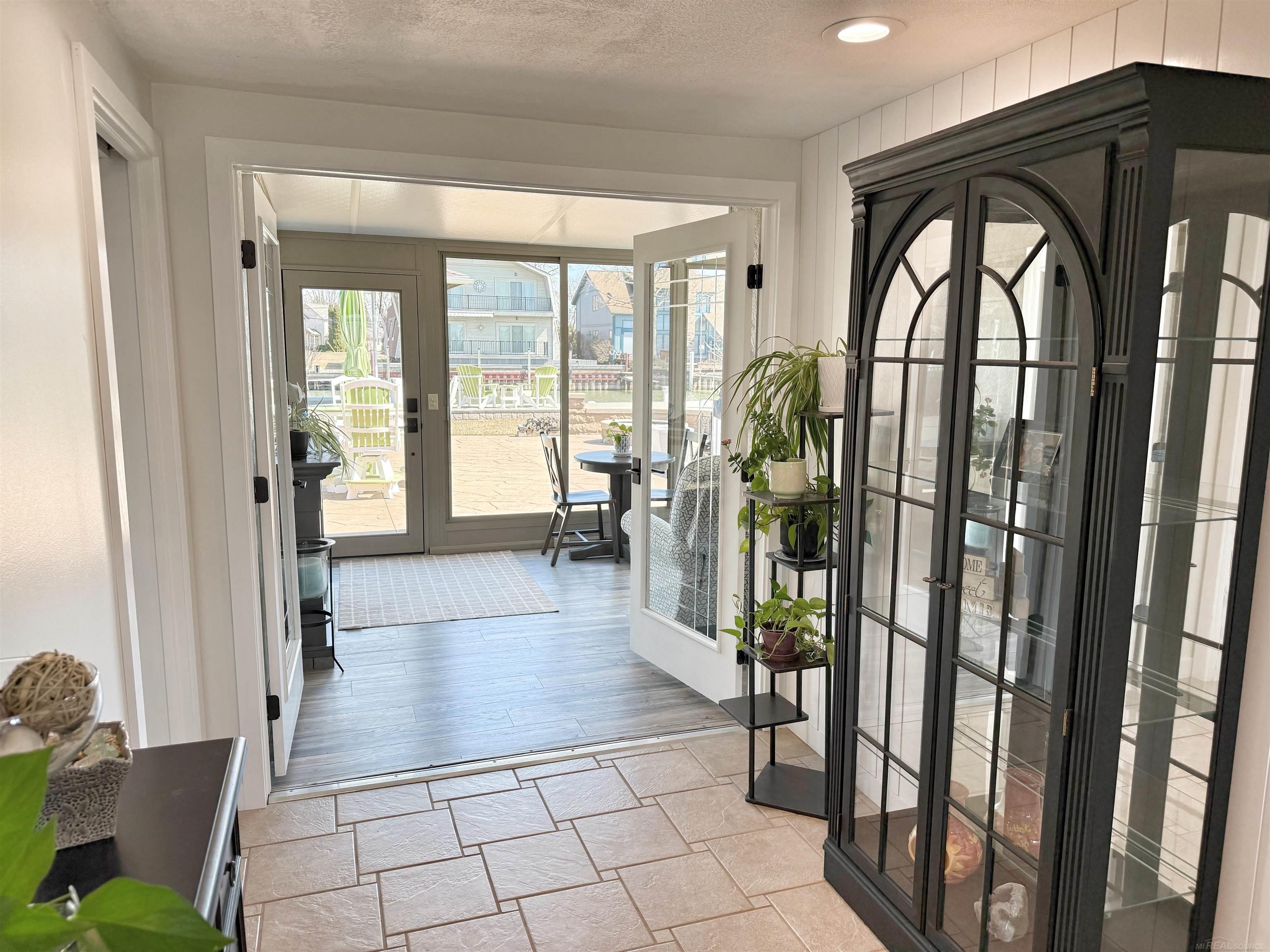 39228 Venetian Drive Property Photo 11