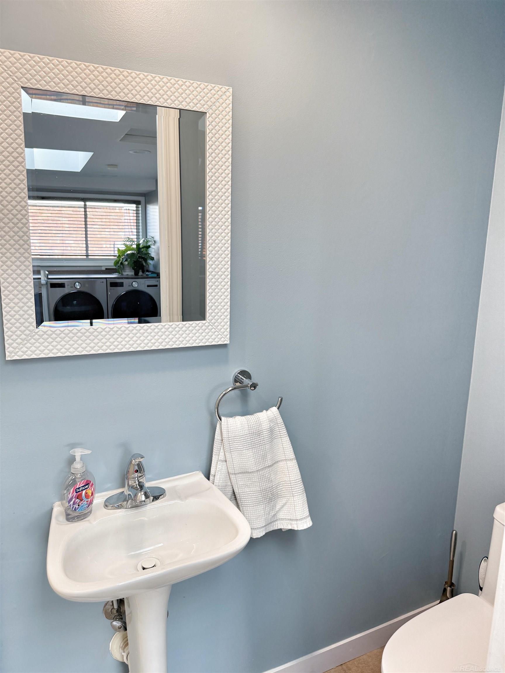 39228 Venetian Drive Property Photo 34