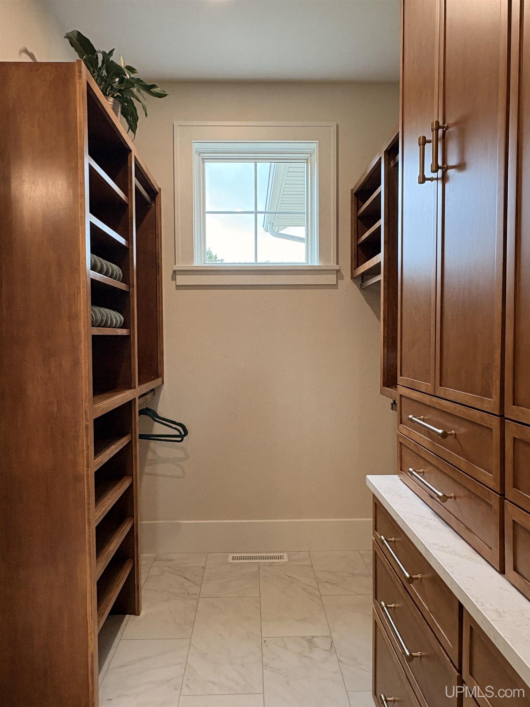 1914 Langford Drive Property Photo 31