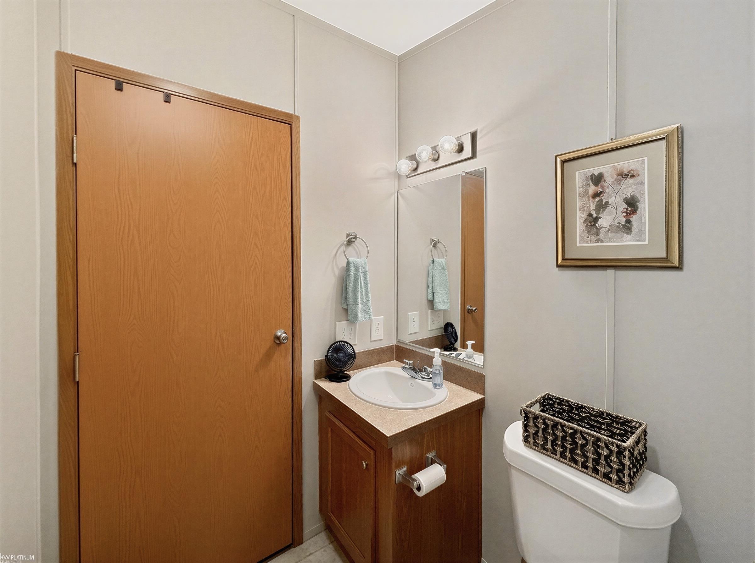 6039 Bentwood Circle Property Photo 14