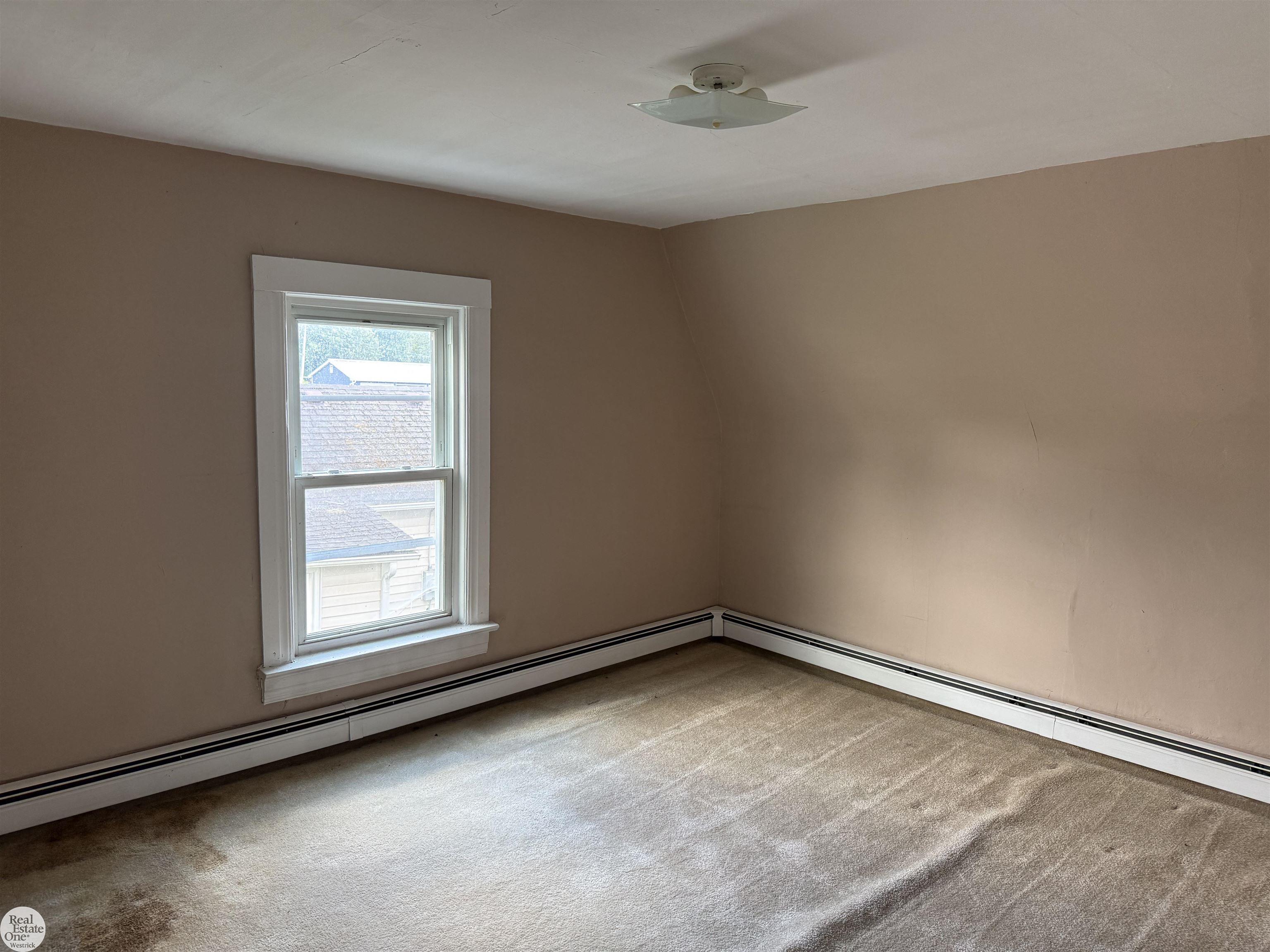 629 West Boulevard Property Photo 15