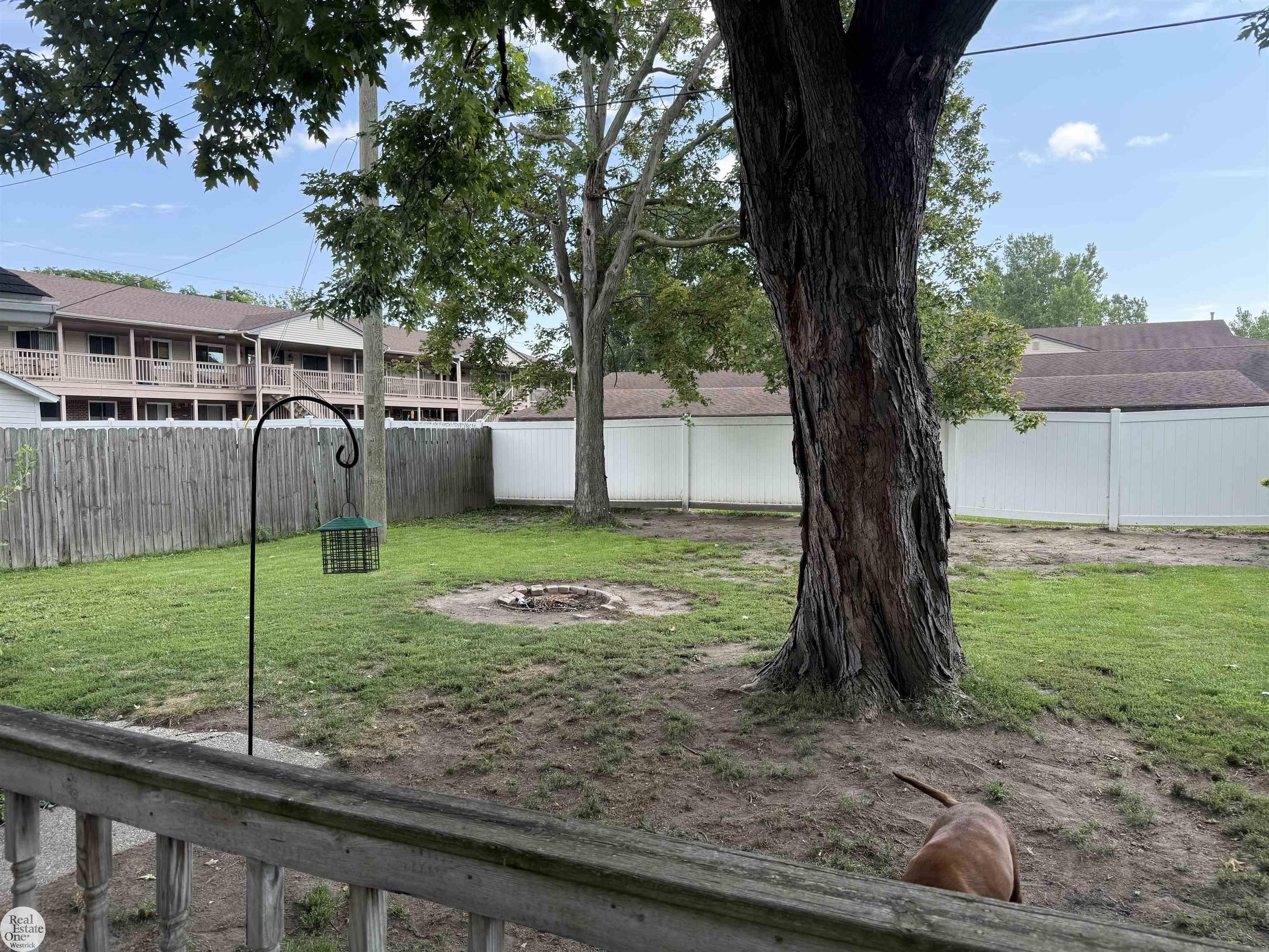 629 West Boulevard Property Photo 18