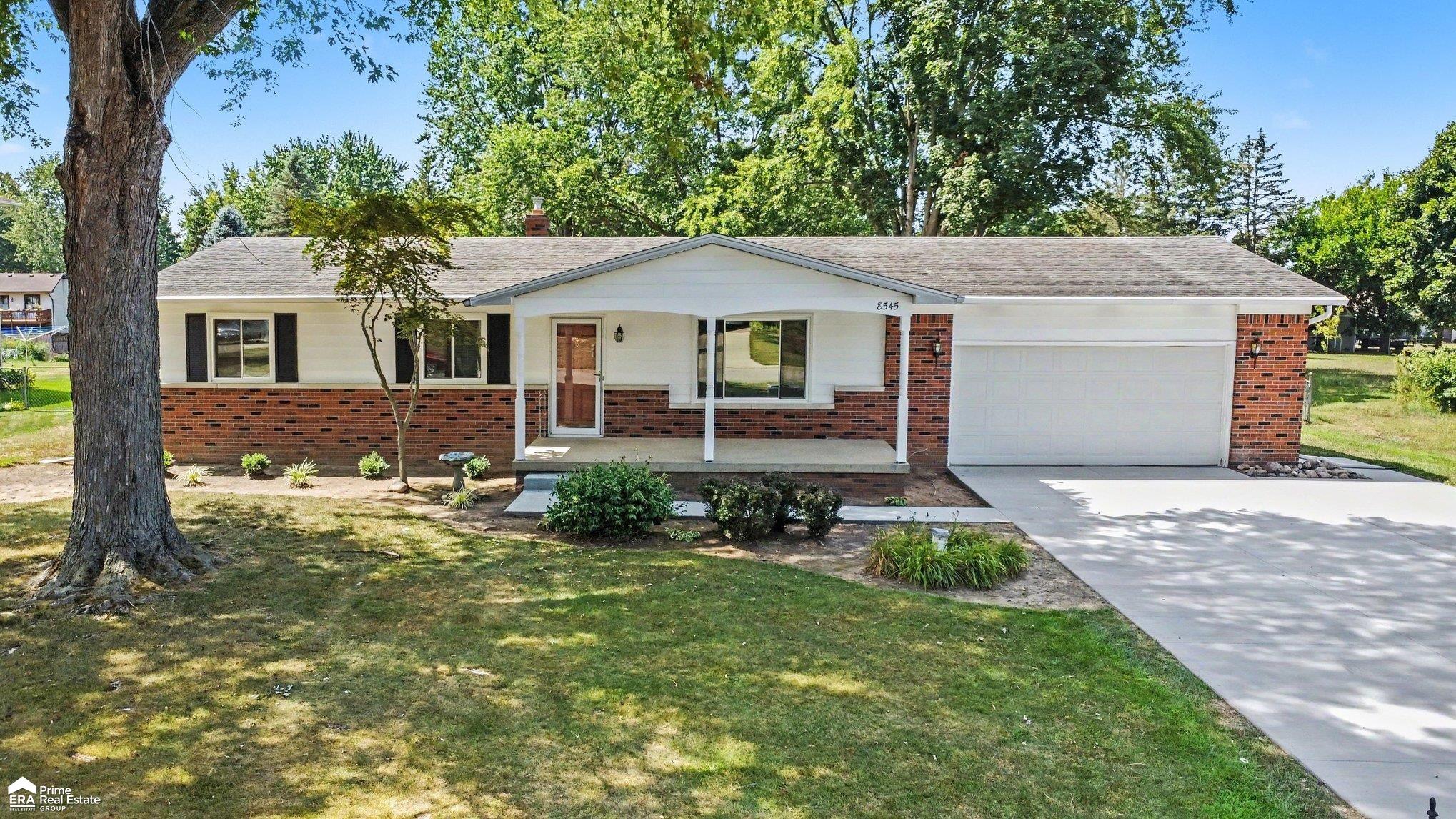 8545 Gallant Fox Trail Property Photo 1