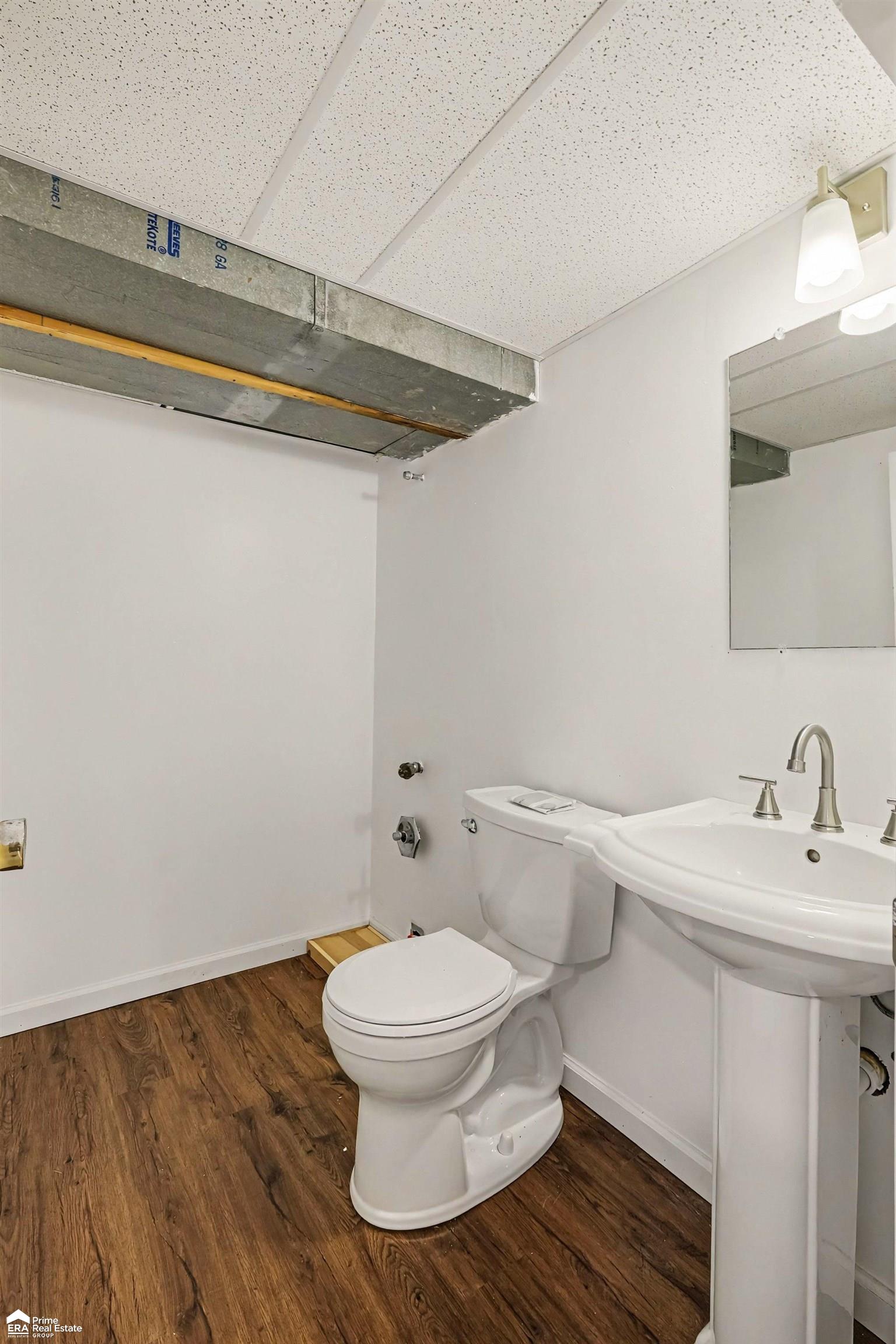 8545 Gallant Fox Trail Property Photo 35