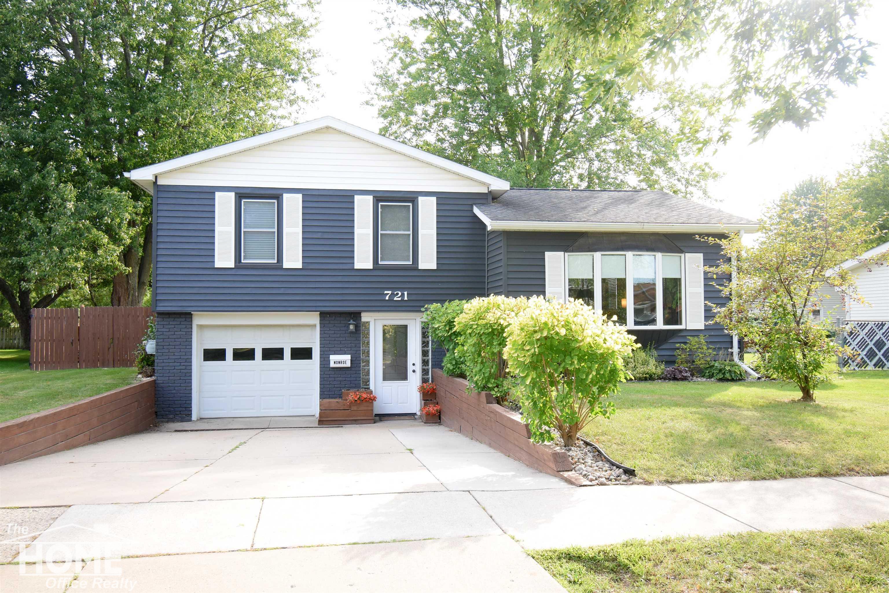 721 Huntington Drive Property Photo 1