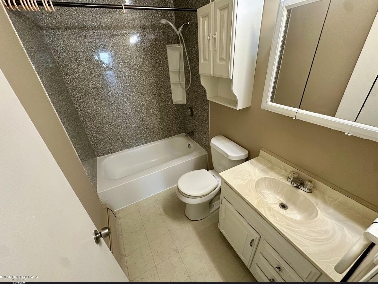 25106 Rosenbusch Boulevard Property Photo 11