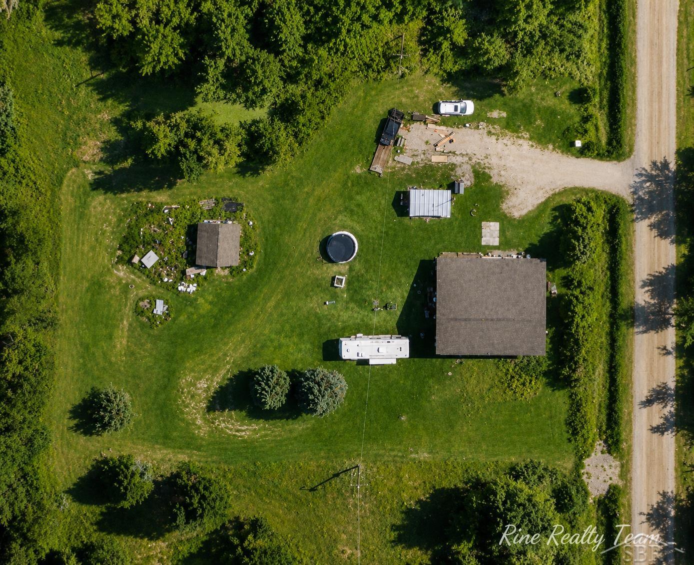 2561 E Manor Road Property Photo 24