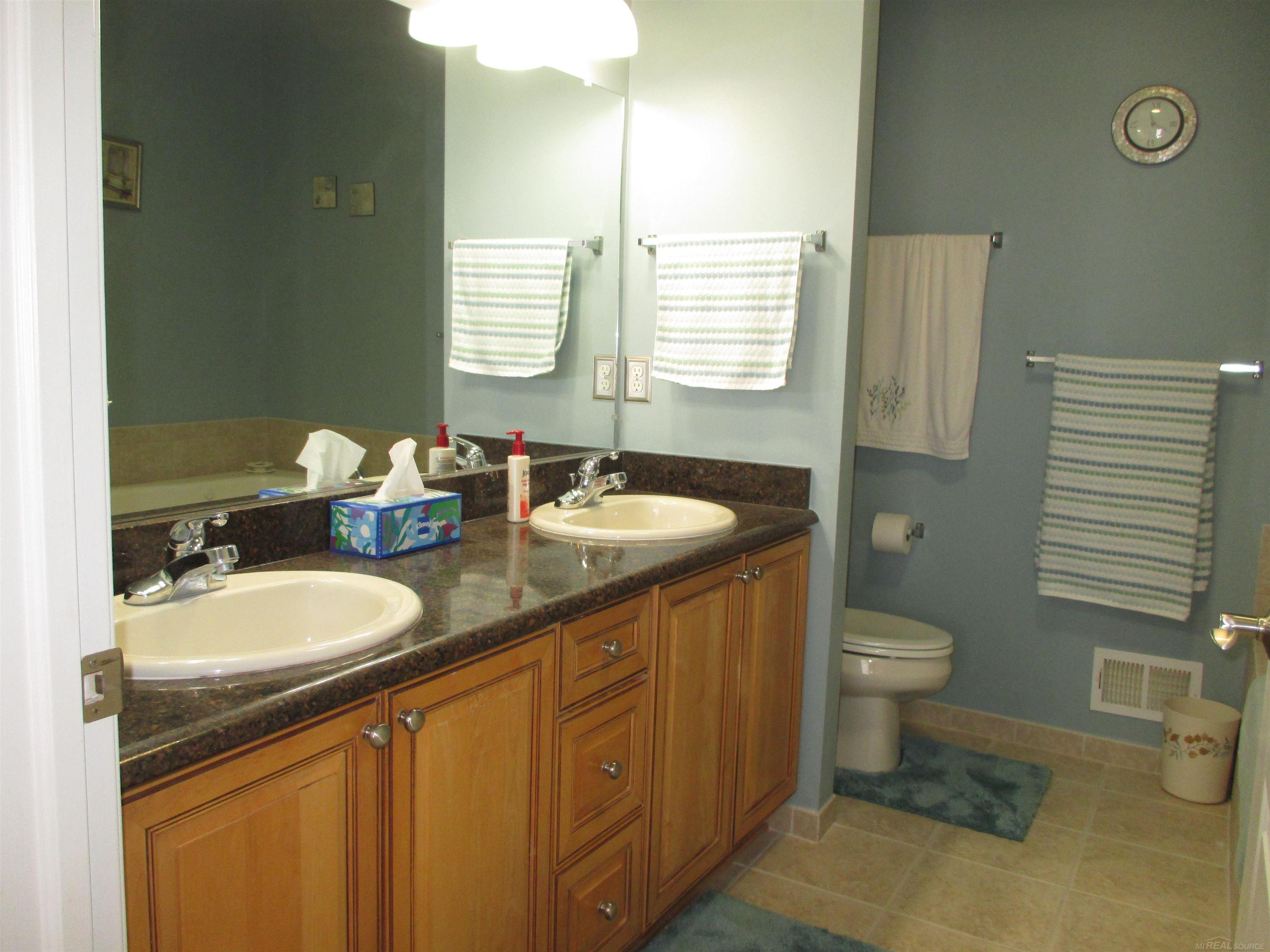 49272 Brodie Court Property Photo 27