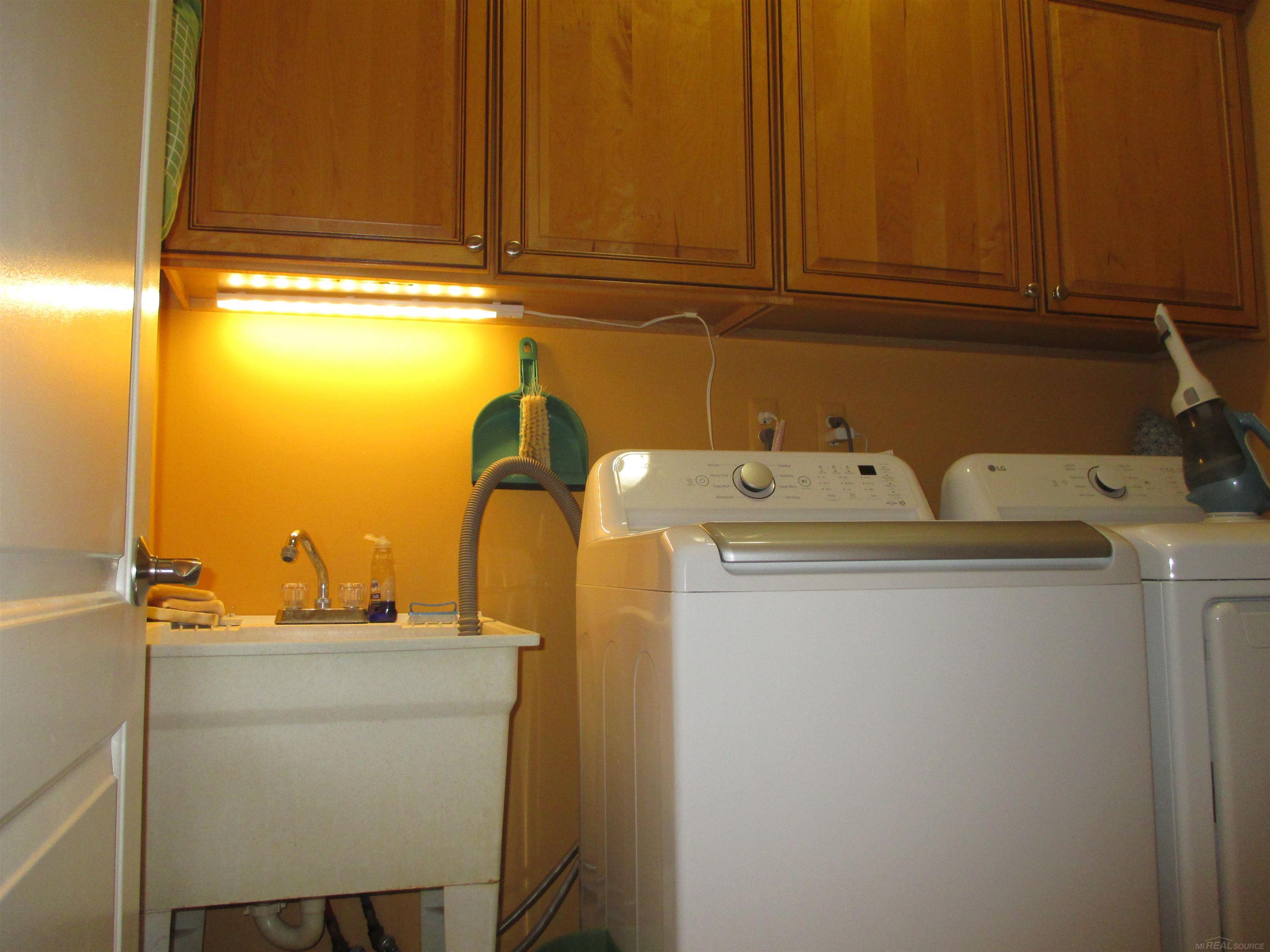 49272 Brodie Court Property Photo 38