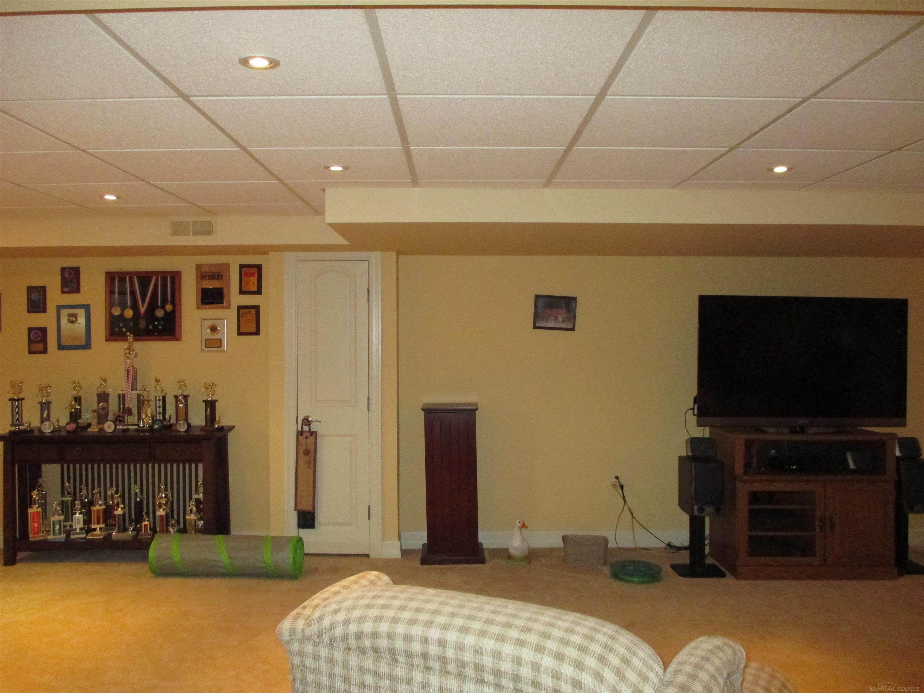 49272 Brodie Court Property Photo 57