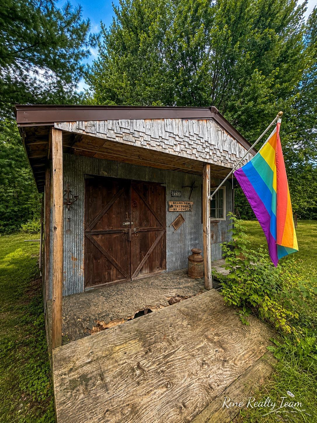 10882 Chase Bridge Road Property Photo 17