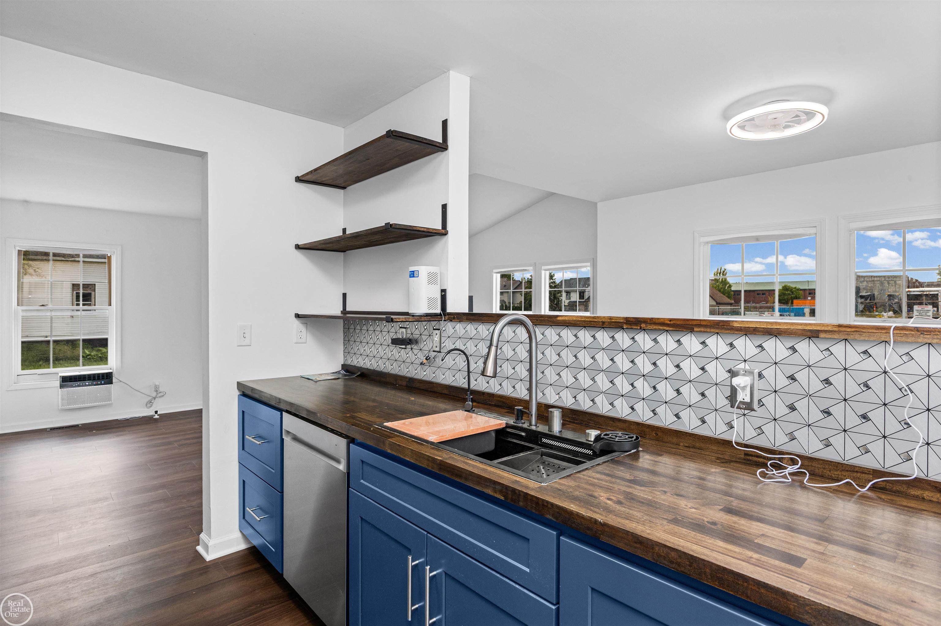 656 Tennessee Street Property Photo 18